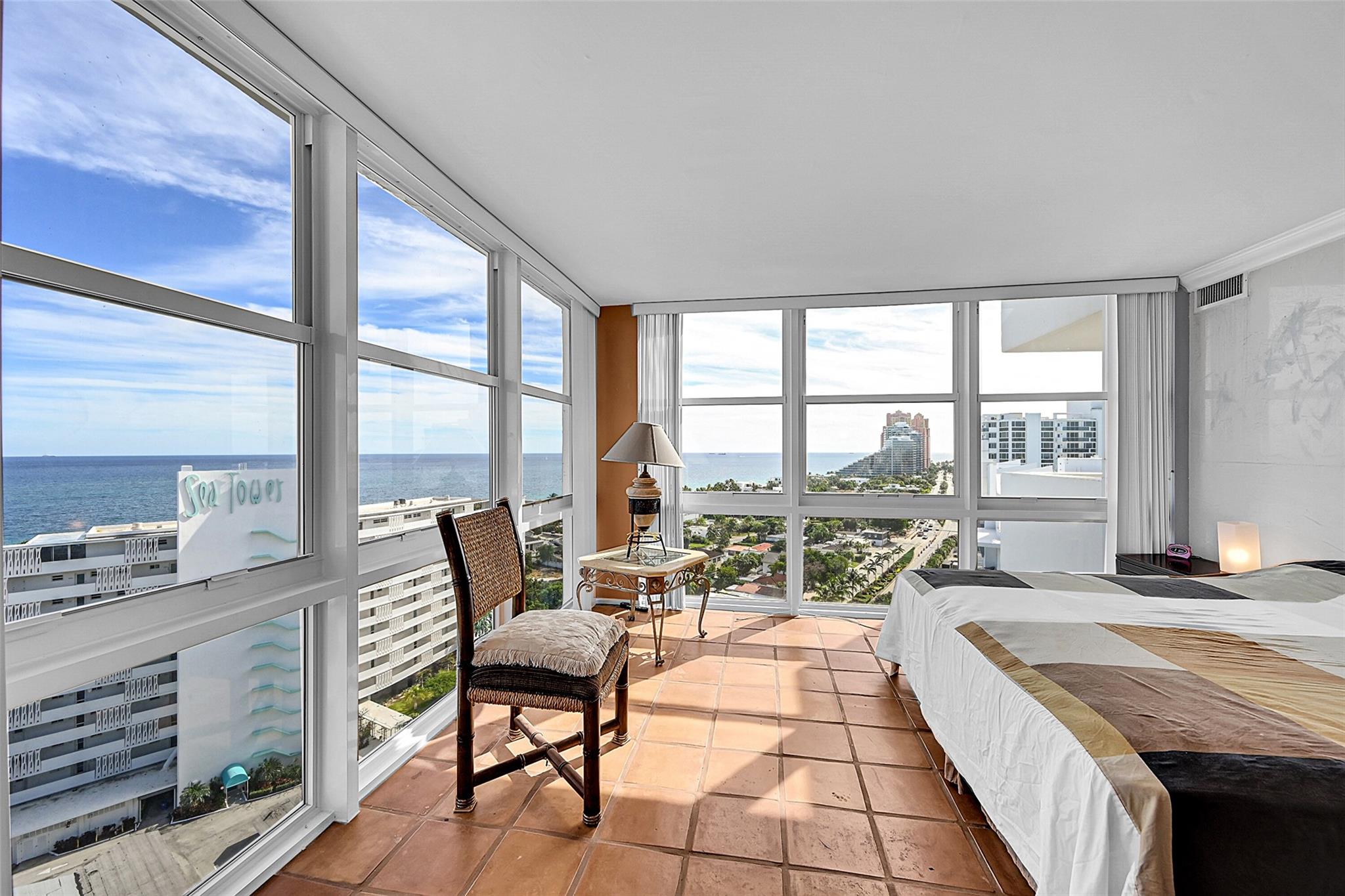 Vantage View Condo - Residential Lease