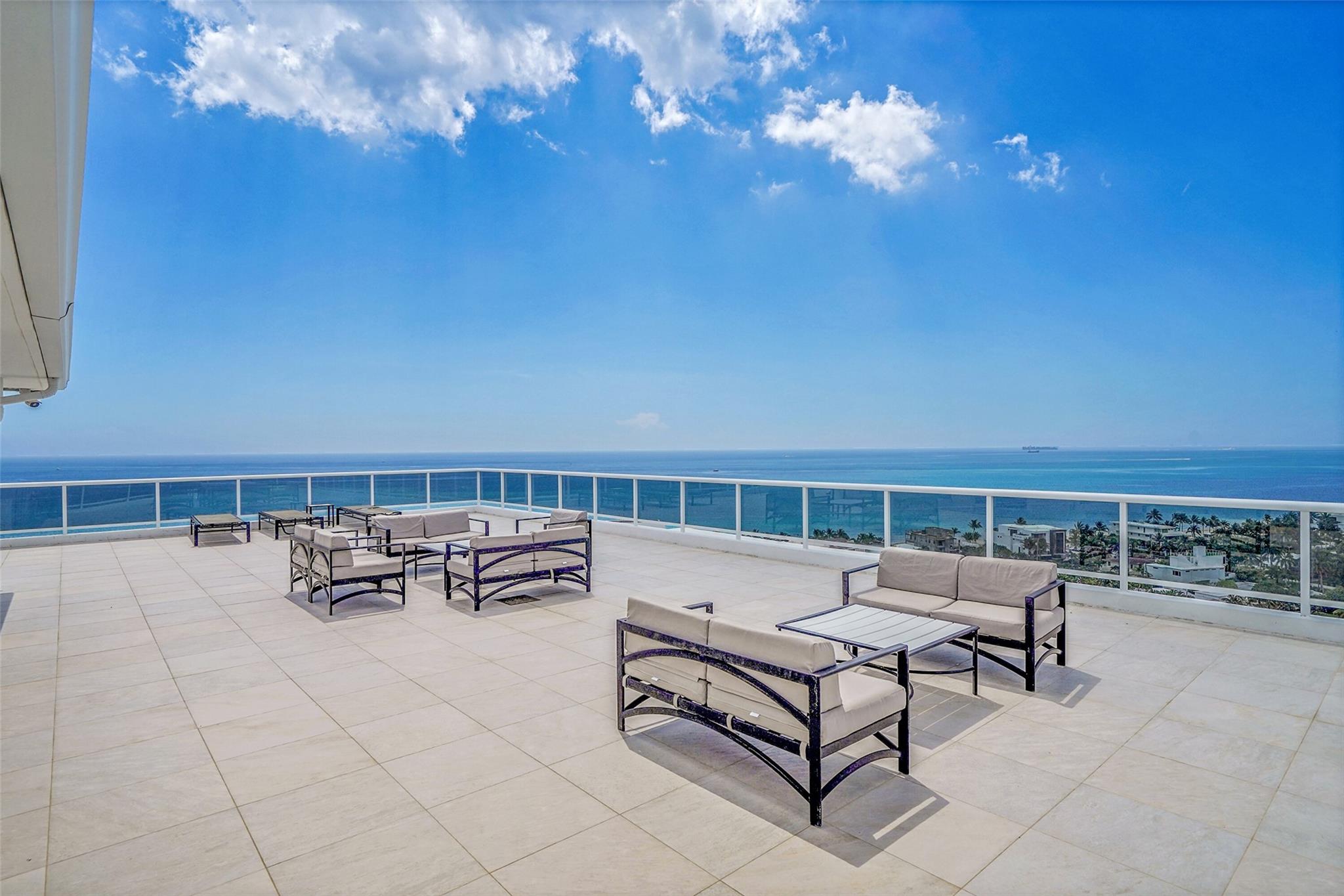 Vantage View Condo - Residential Lease