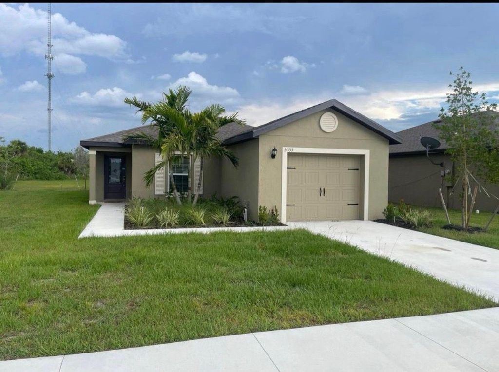 Photo of 5335 Entertainment Way, Fort Pierce, FL 34947 (MLS # F10520420)