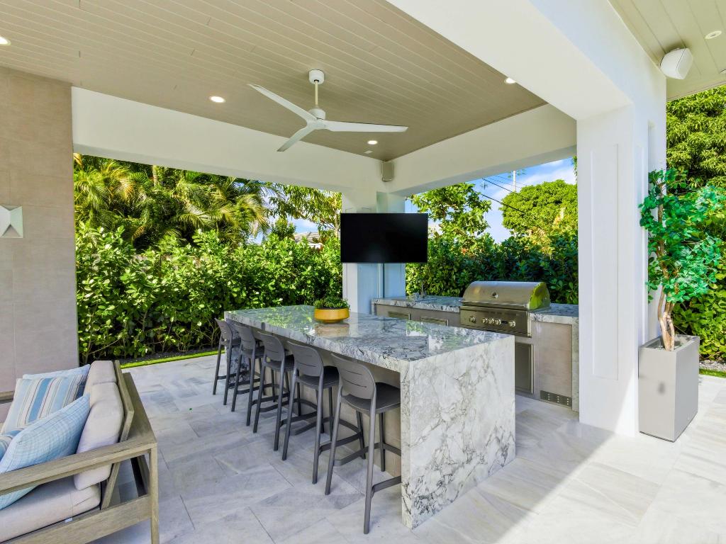 SEACREST PARK - Residential Lease