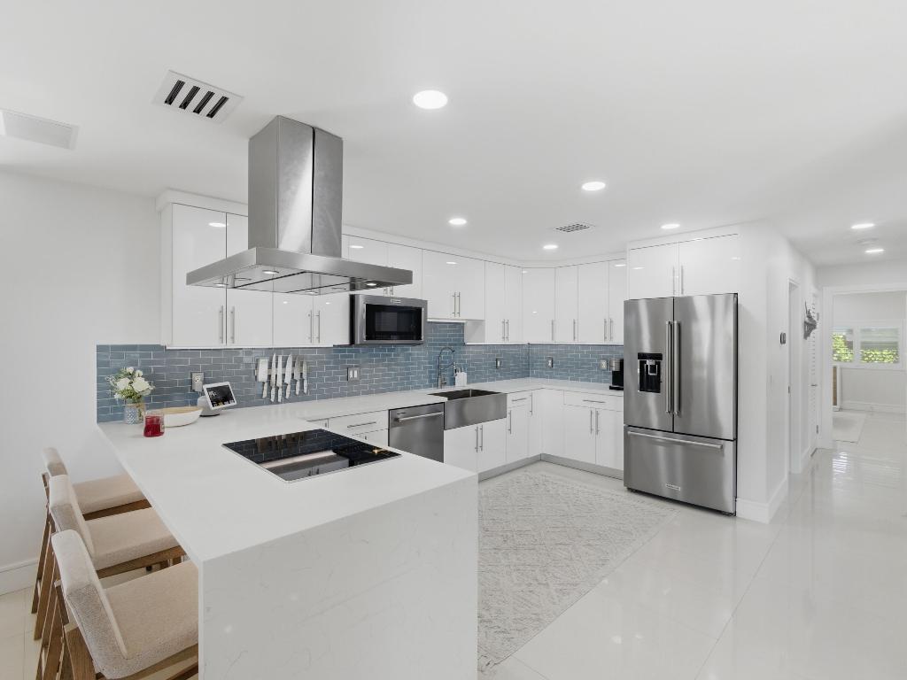 SEACREST PARK - Residential Lease