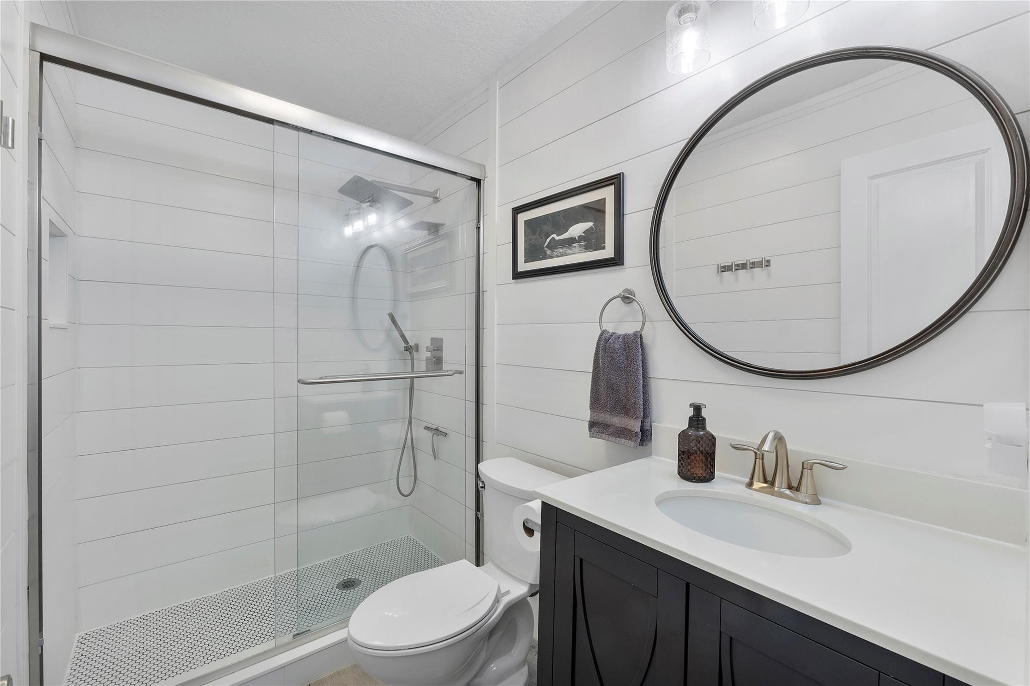 Bay Colony Club - Residential