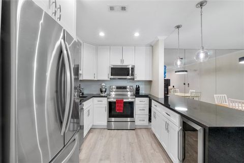 6205 Bay Club Drive 3 Fort Lauderdale FL 33308