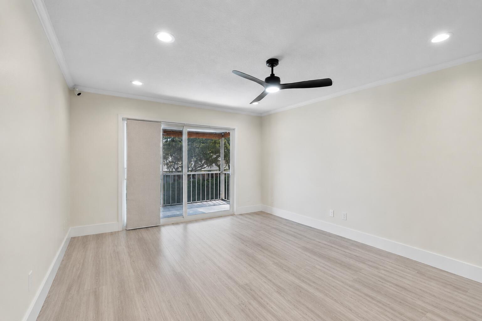 6205 Bay Club Drive 3