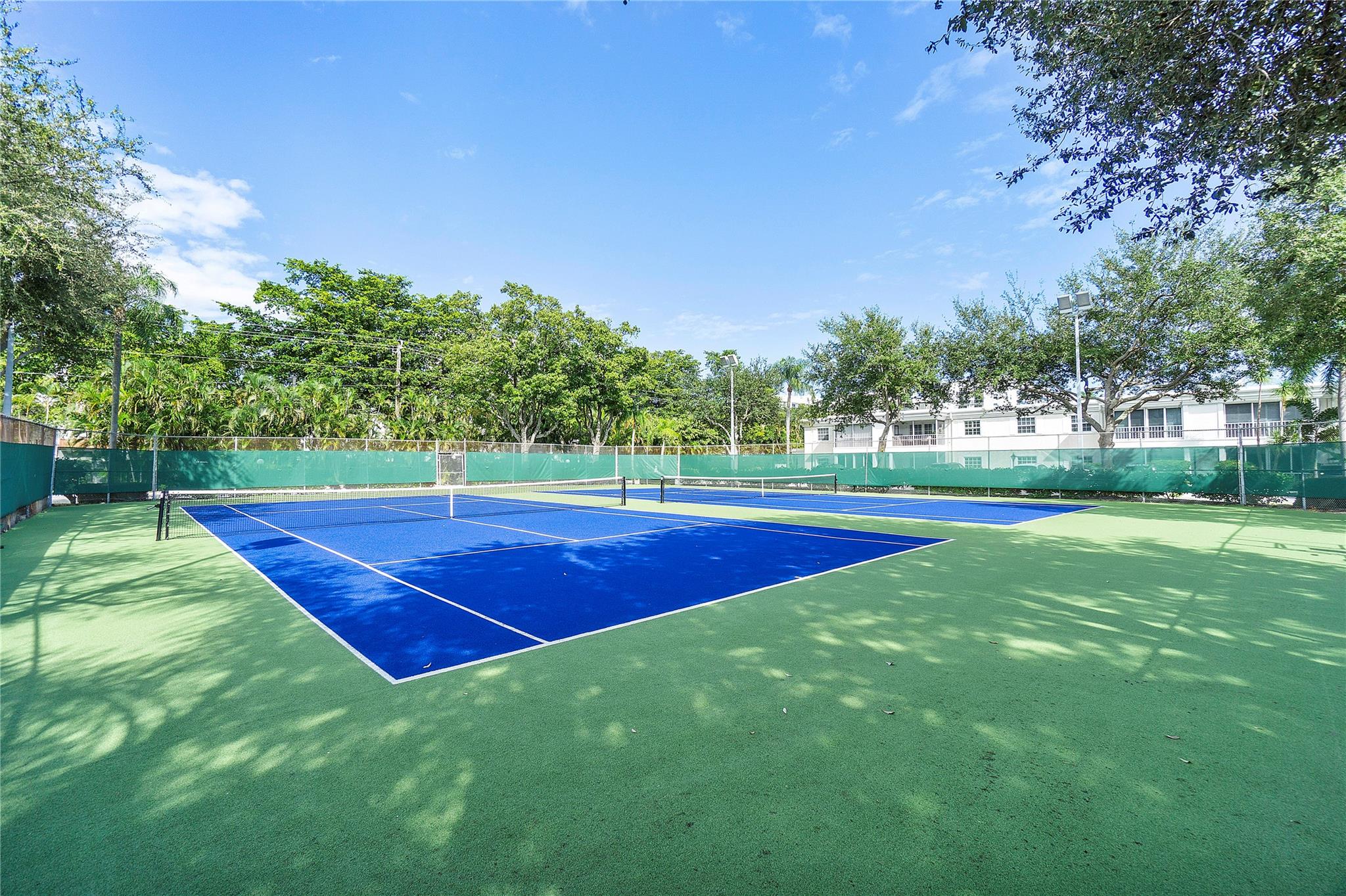 Bay Colony Club - Residential