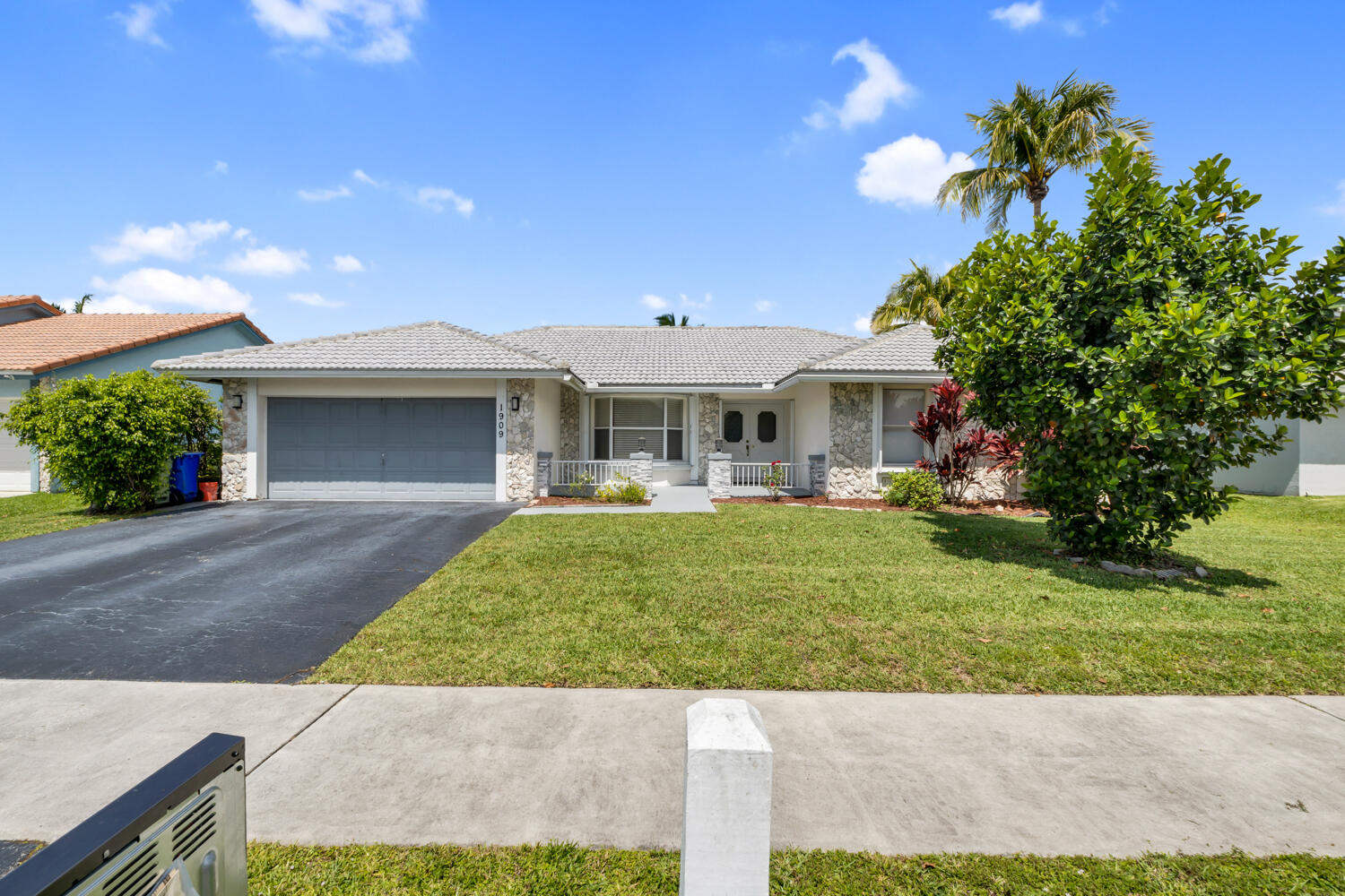 1909 NW 80th Avenue