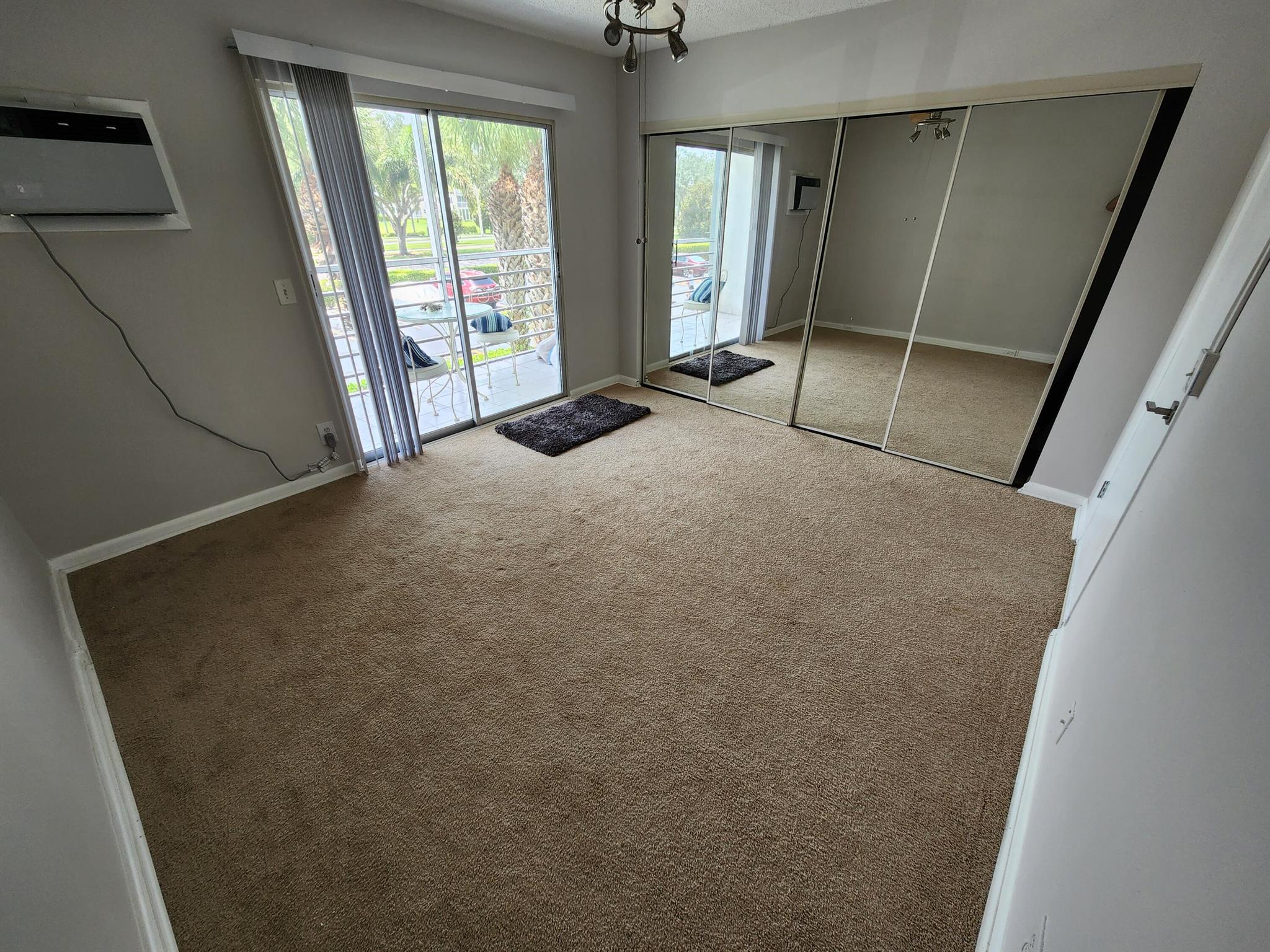 SUFFOLK AT CENTURY VILLAG - Residential Lease