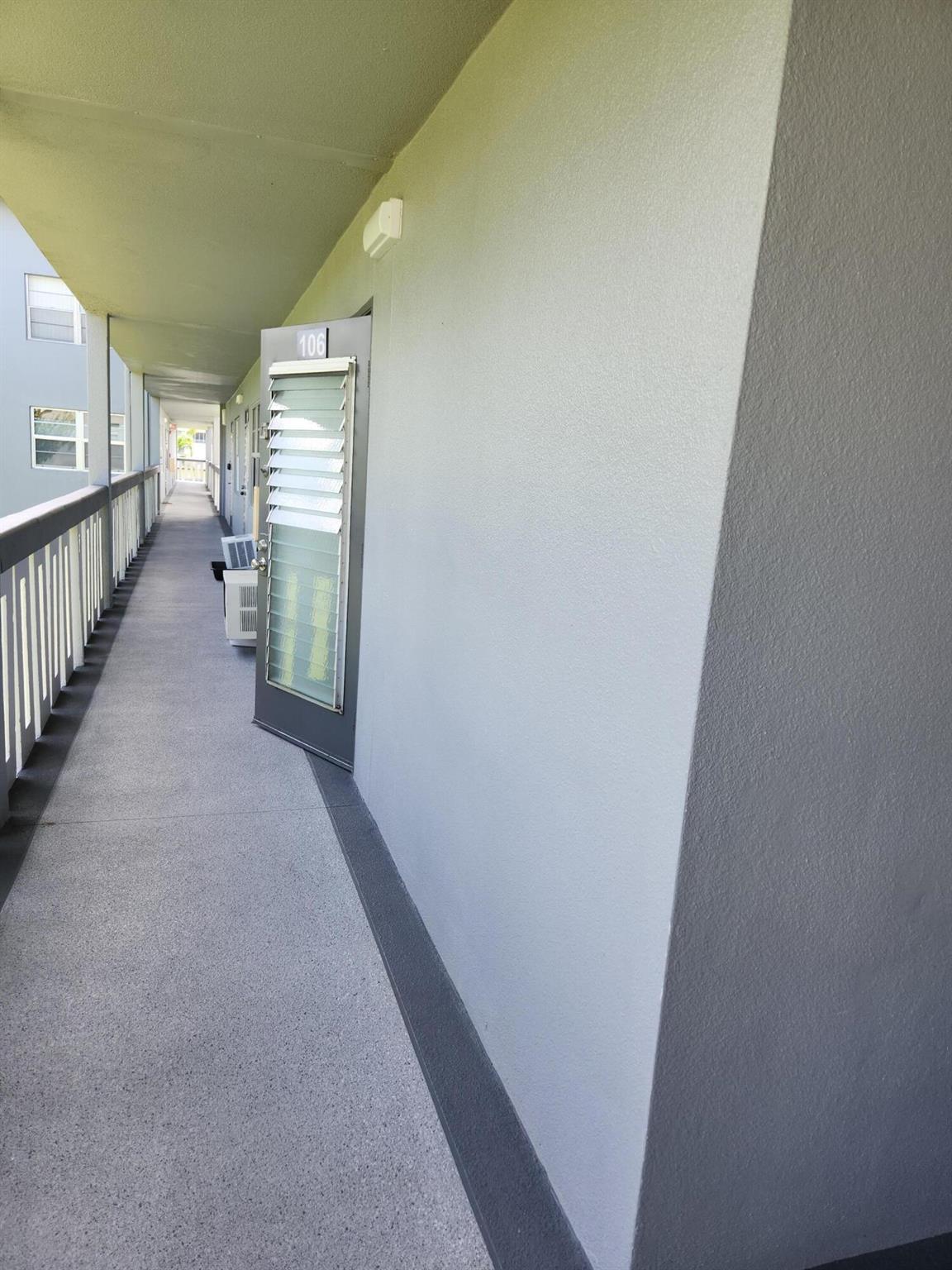 SUFFOLK AT CENTURY VILLAG - Residential Lease