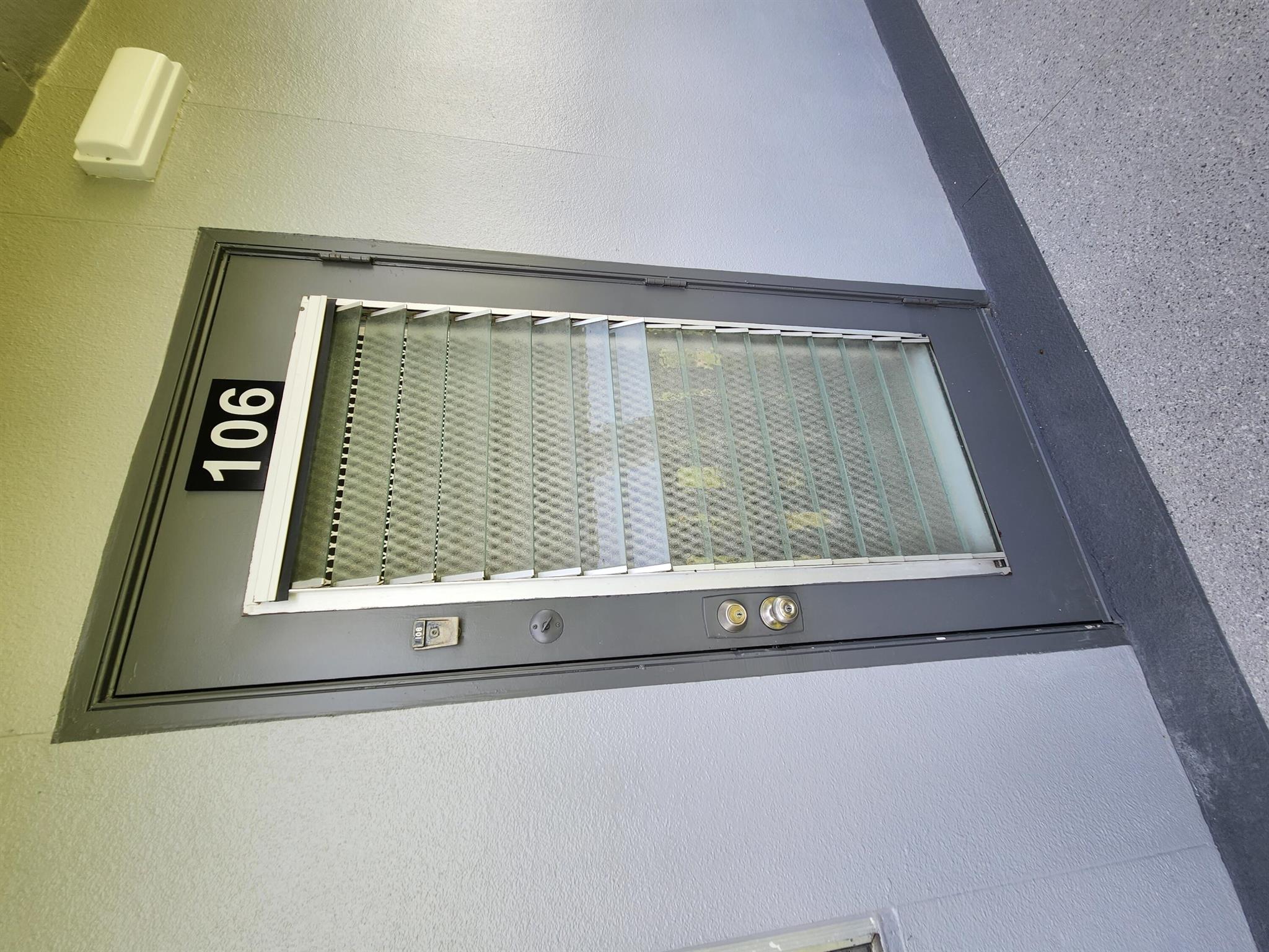 SUFFOLK AT CENTURY VILLAG - Residential Lease