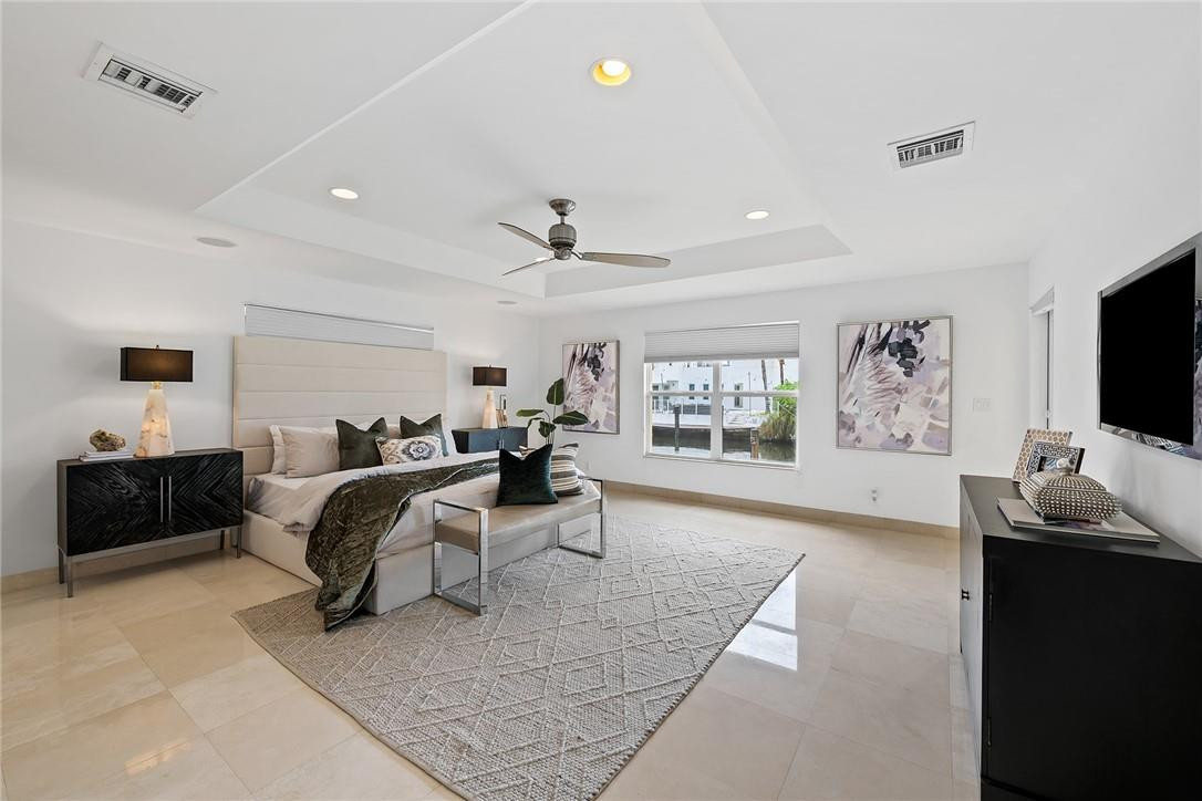 Lauderdale Isles 2 35-33 - Residential