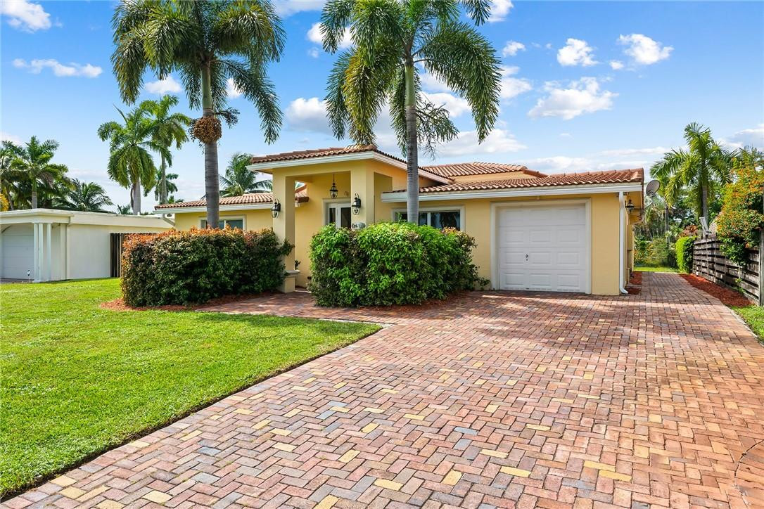 Lauderdale Isles 2 35-33 - Residential
