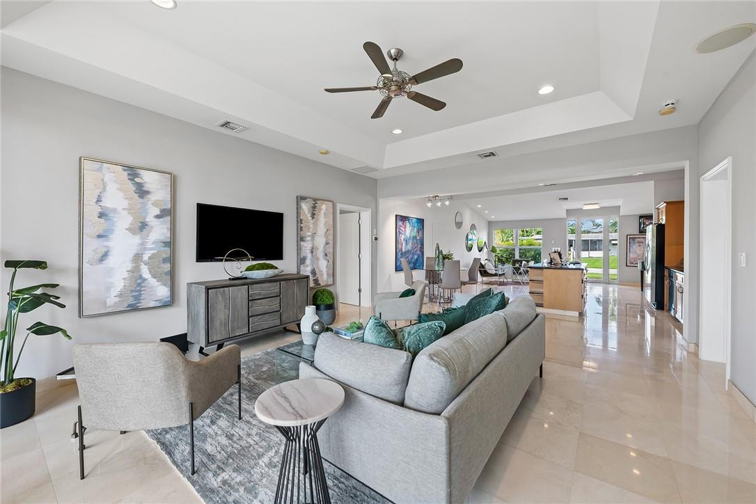 Lauderdale Isles 2 35-33 - Residential