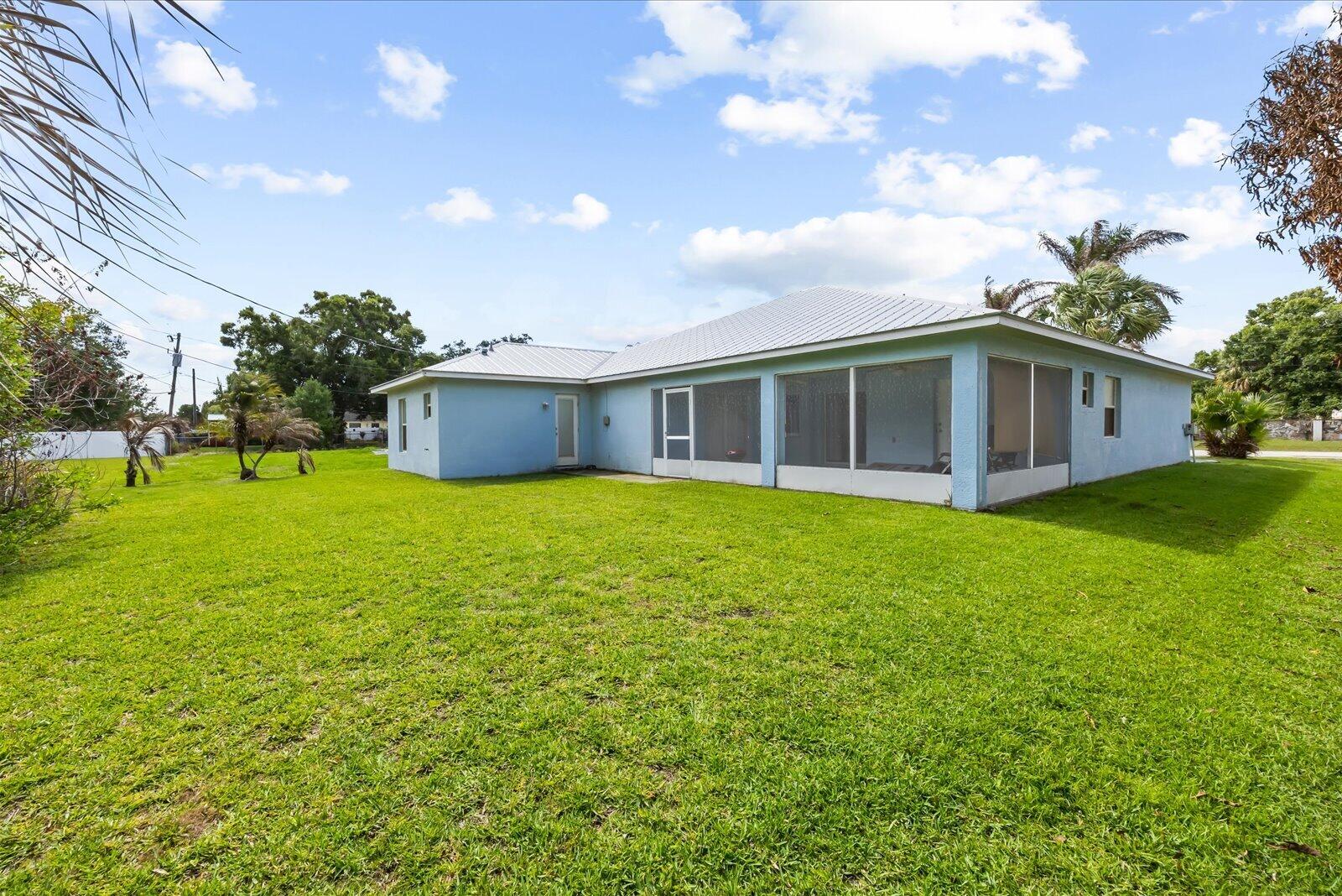 PORT ST LUCIE SECTION 8 - Residential