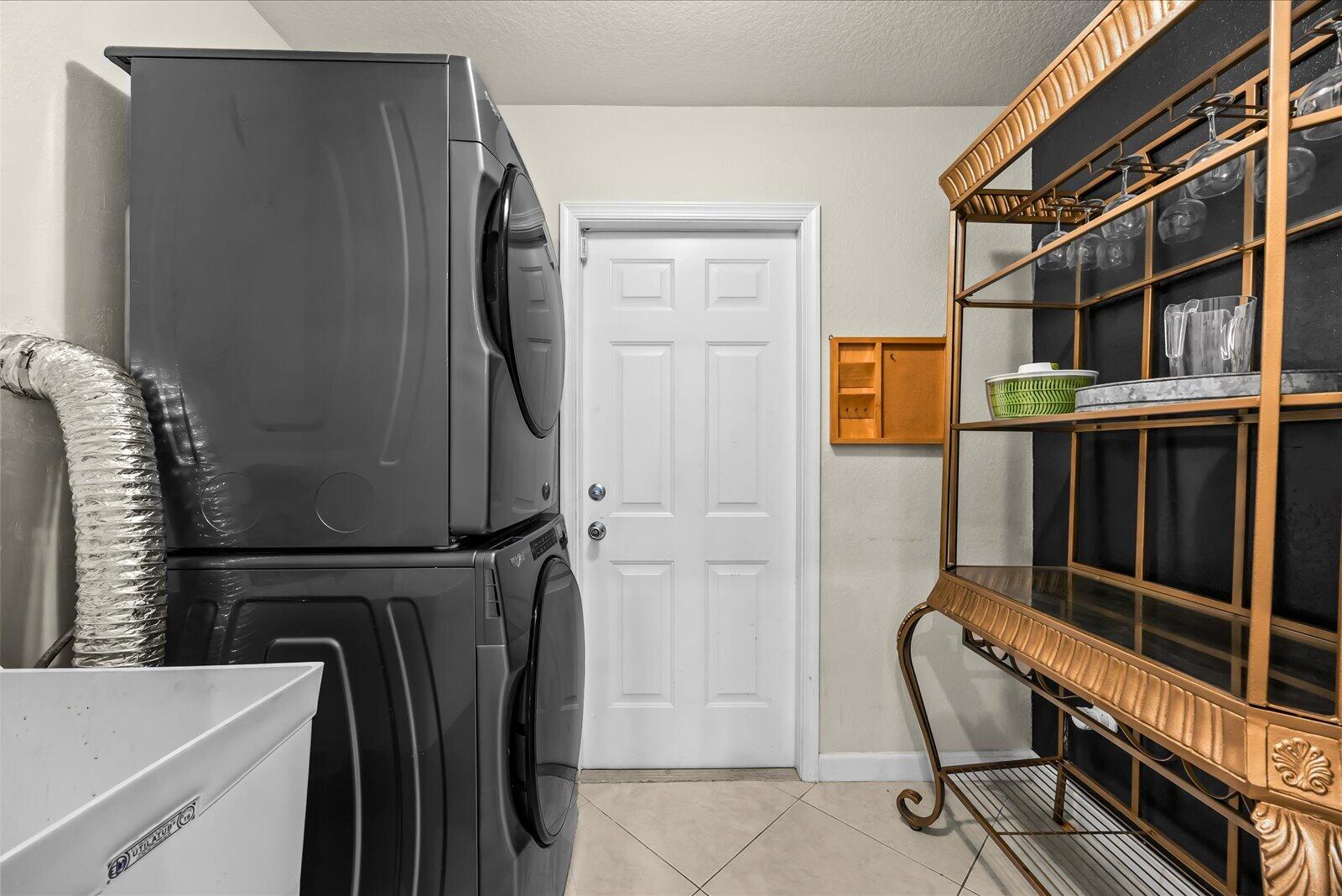 PORT ST LUCIE SECTION 8 - Residential