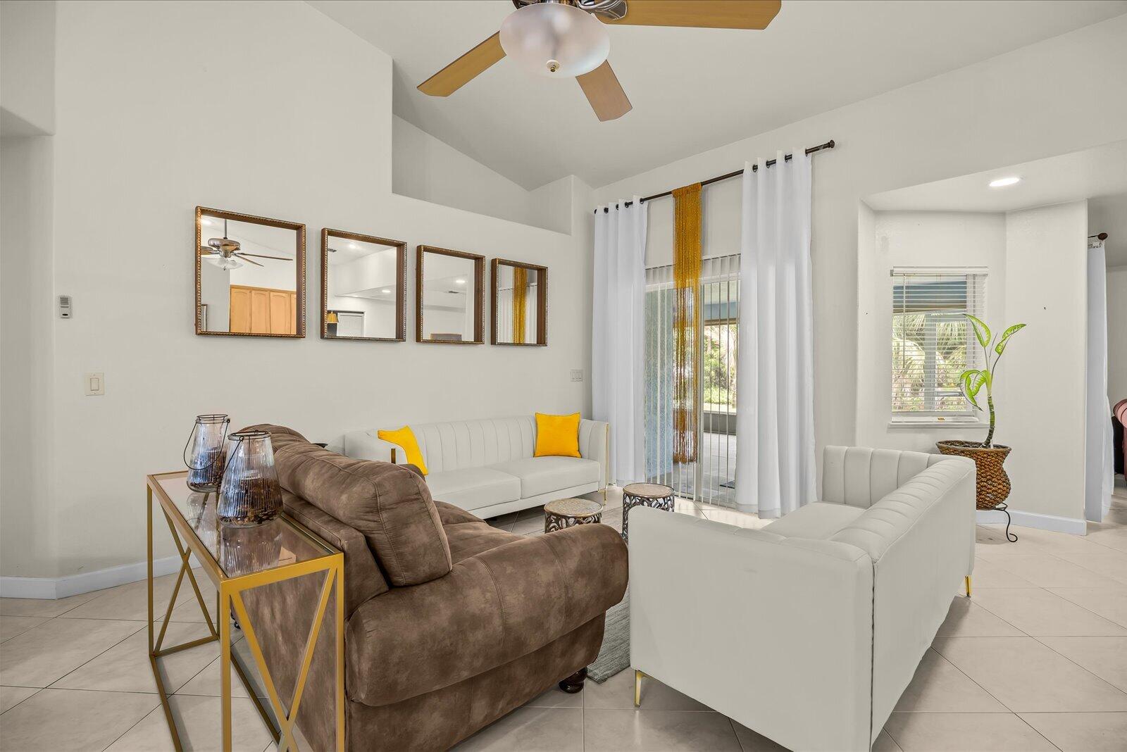 PORT ST LUCIE SECTION 8 - Residential