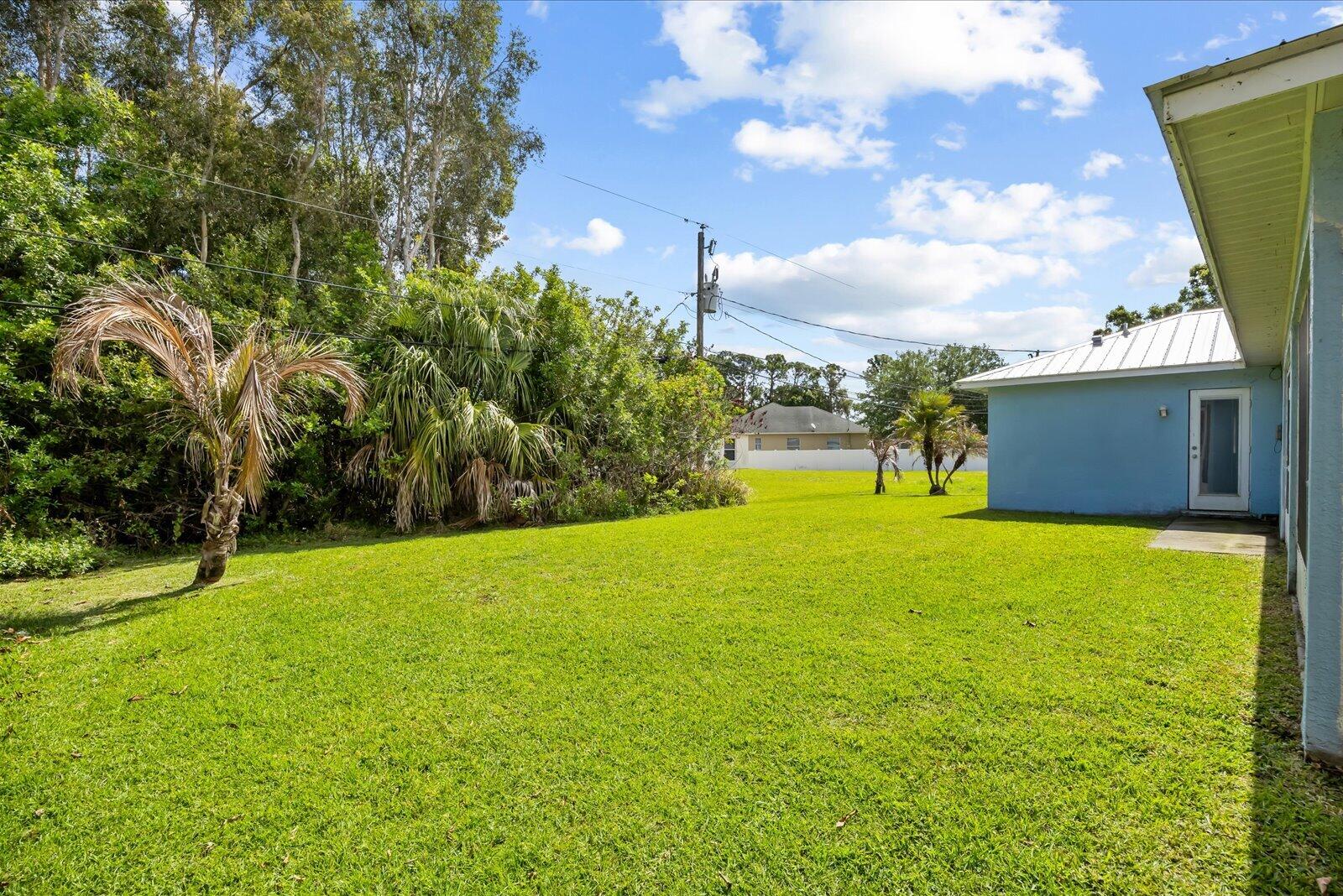 PORT ST LUCIE SECTION 8 - Residential
