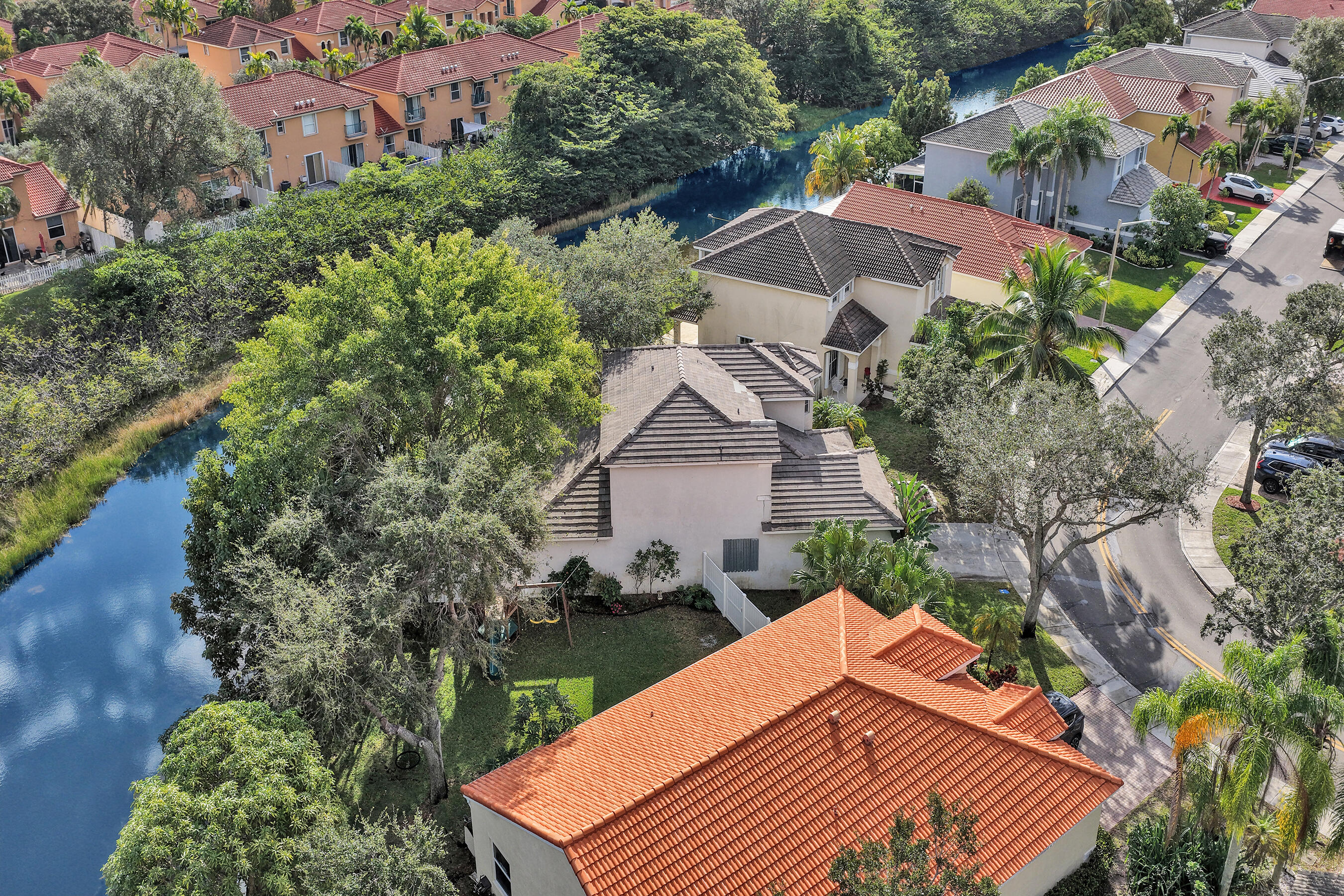 PARKSIDE AT SPRING VALLEY - Residential