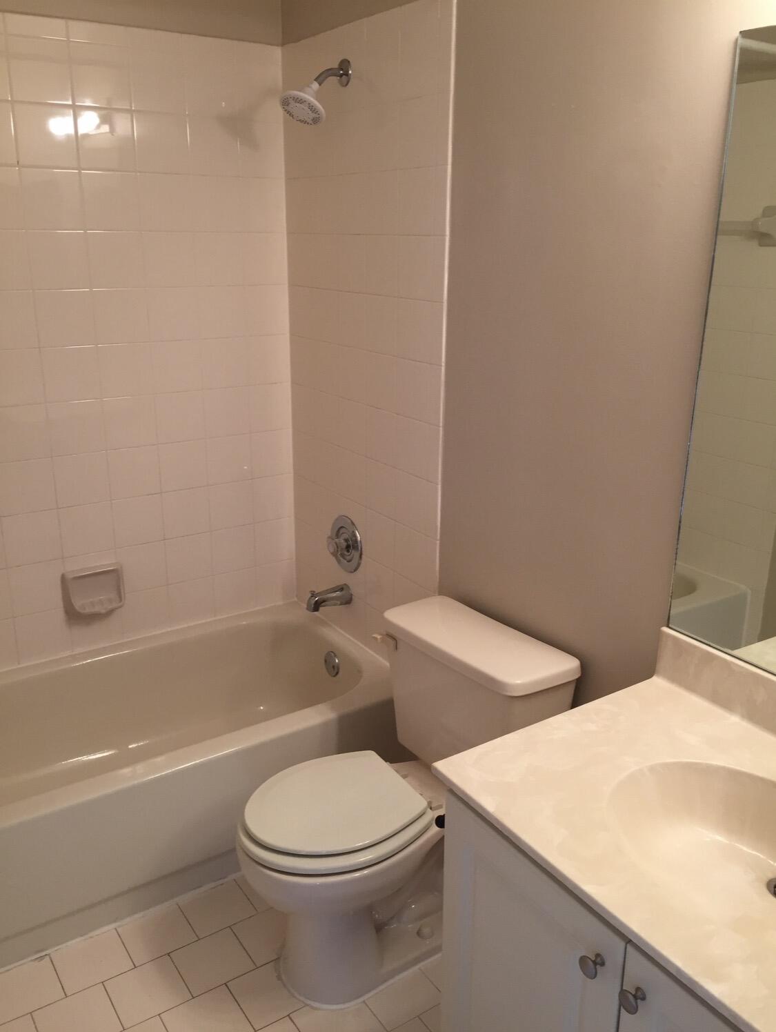 SILVER LAKES PHASE II REPLAT - Residential Lease