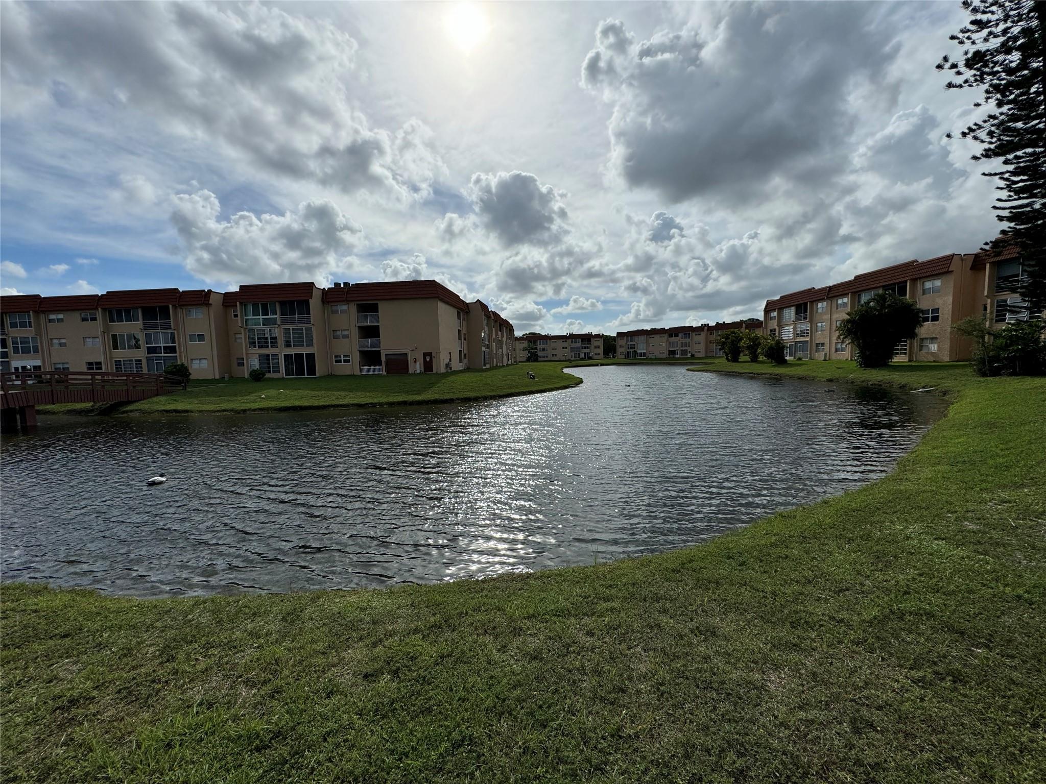 2781 N Pine Island Rd 202