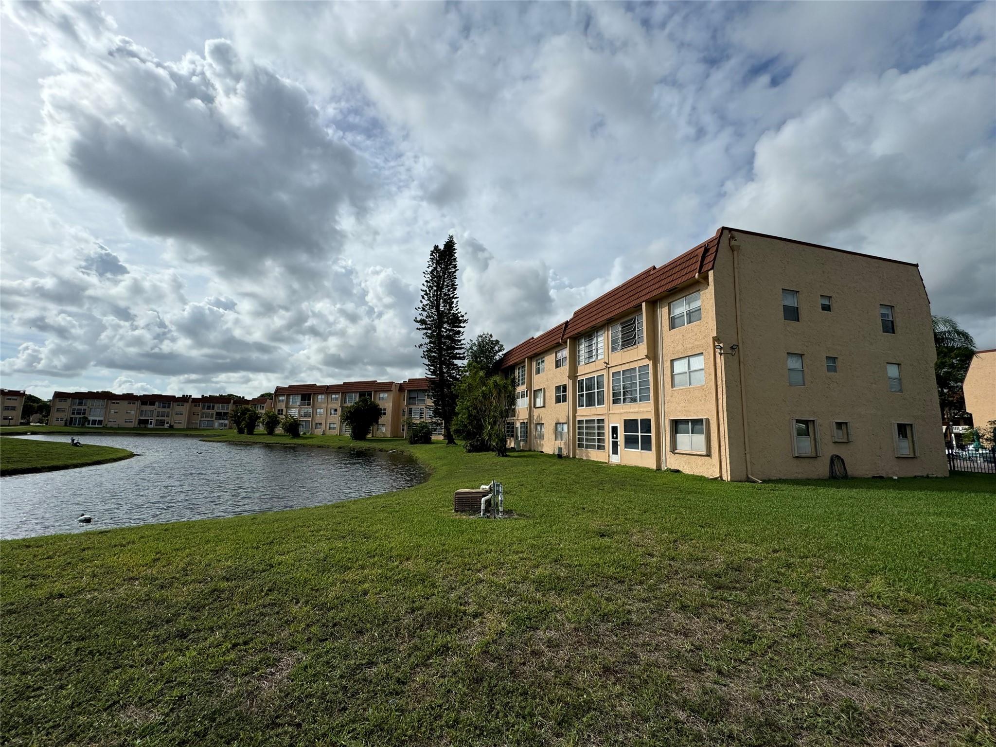 2781 N Pine Island Rd 202