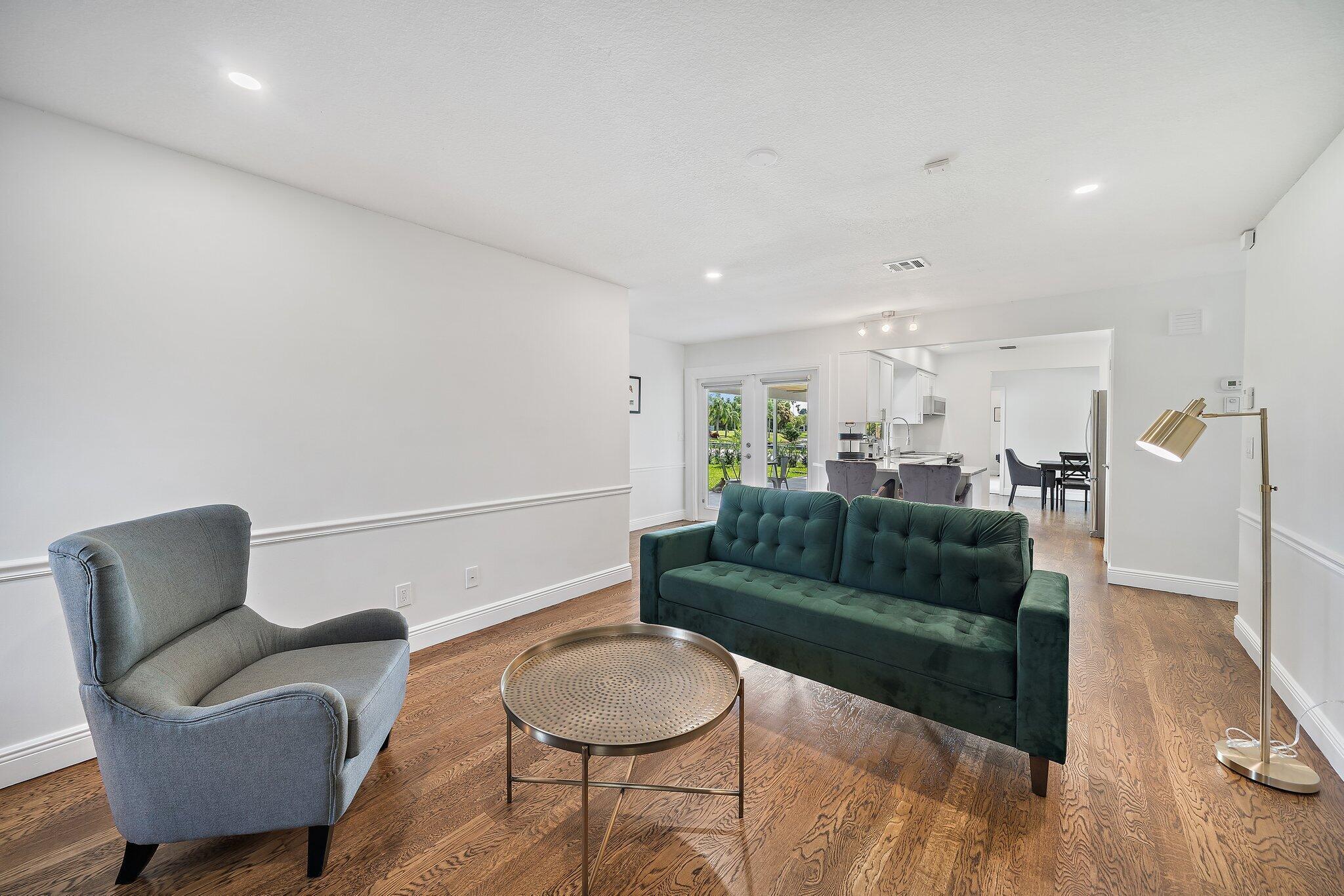 SOUTH SHORE NO 1 OF WELLI - Residential Lease