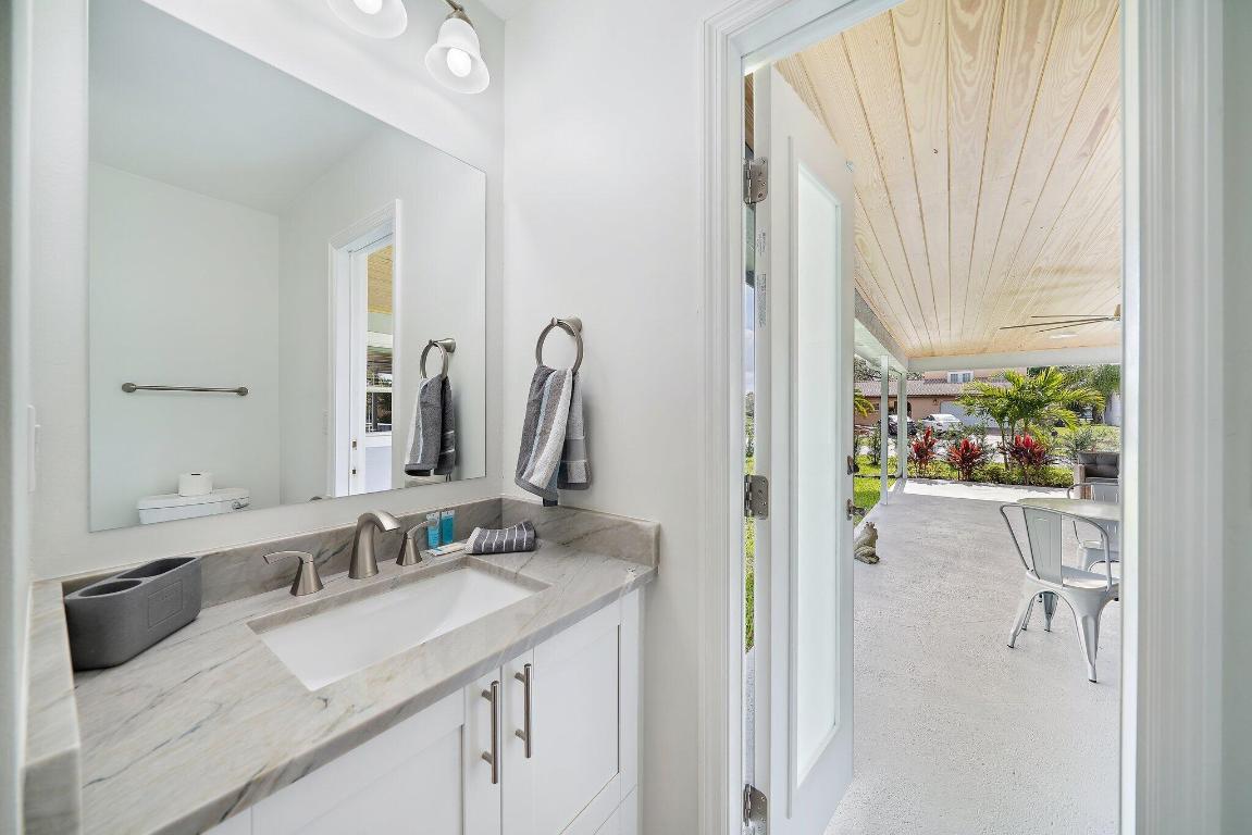 SOUTH SHORE NO 1 OF WELLINGTON - Residential Lease