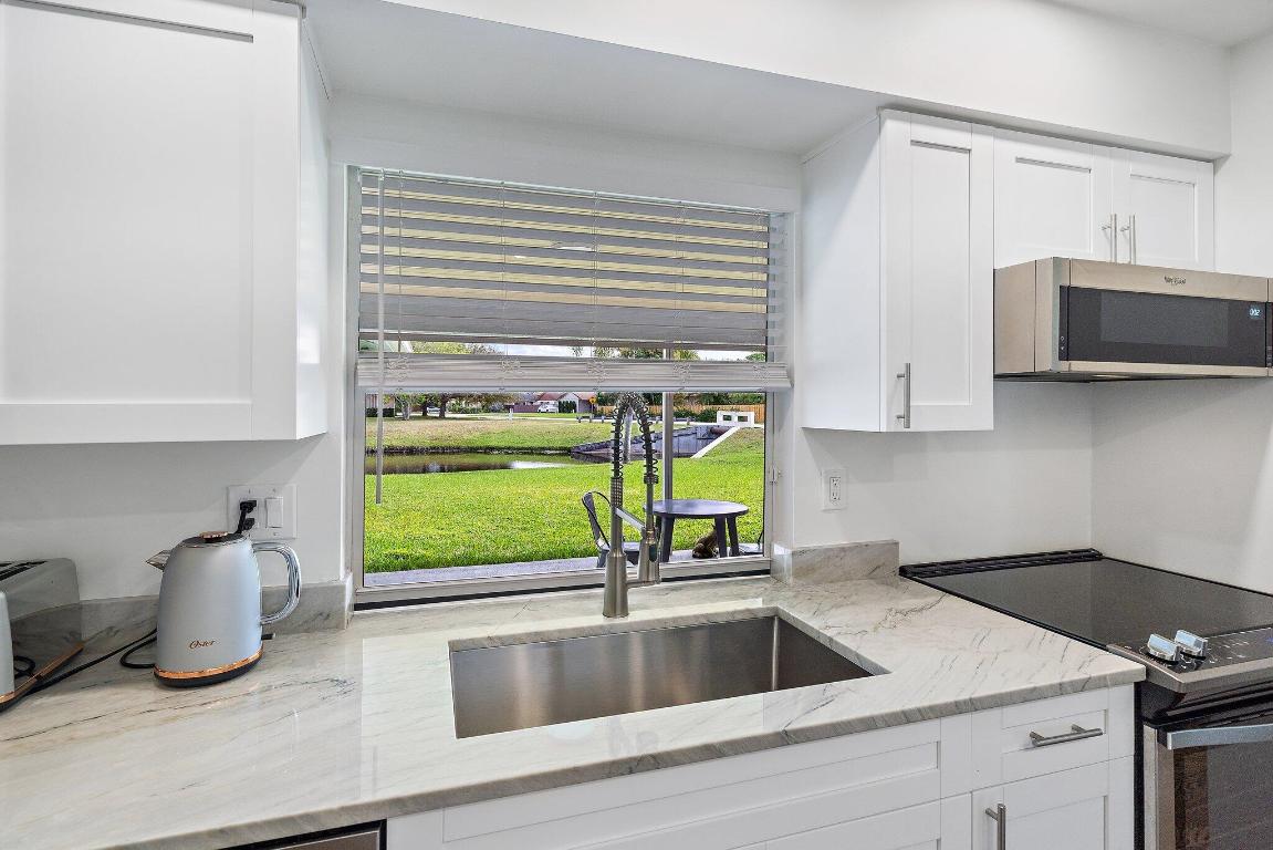 SOUTH SHORE NO 1 OF WELLINGTON - Residential Lease