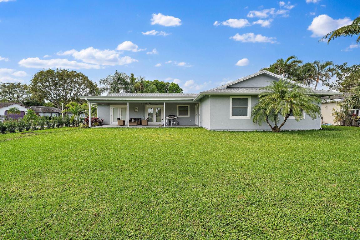 SOUTH SHORE NO 1 OF WELLINGTON - Residential Lease