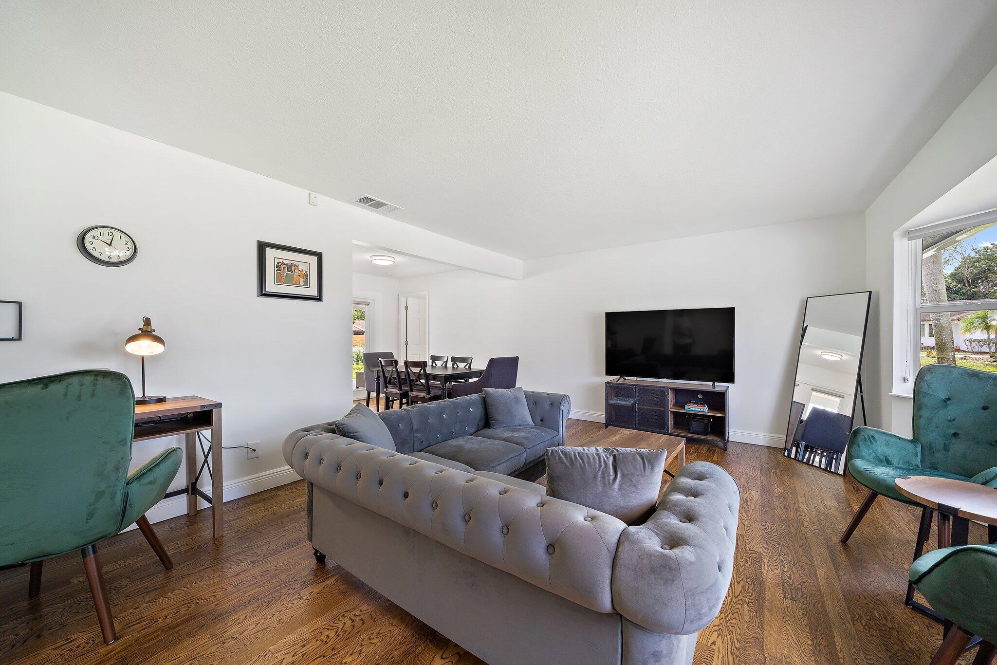 SOUTH SHORE NO 1 OF WELLI - Residential Lease