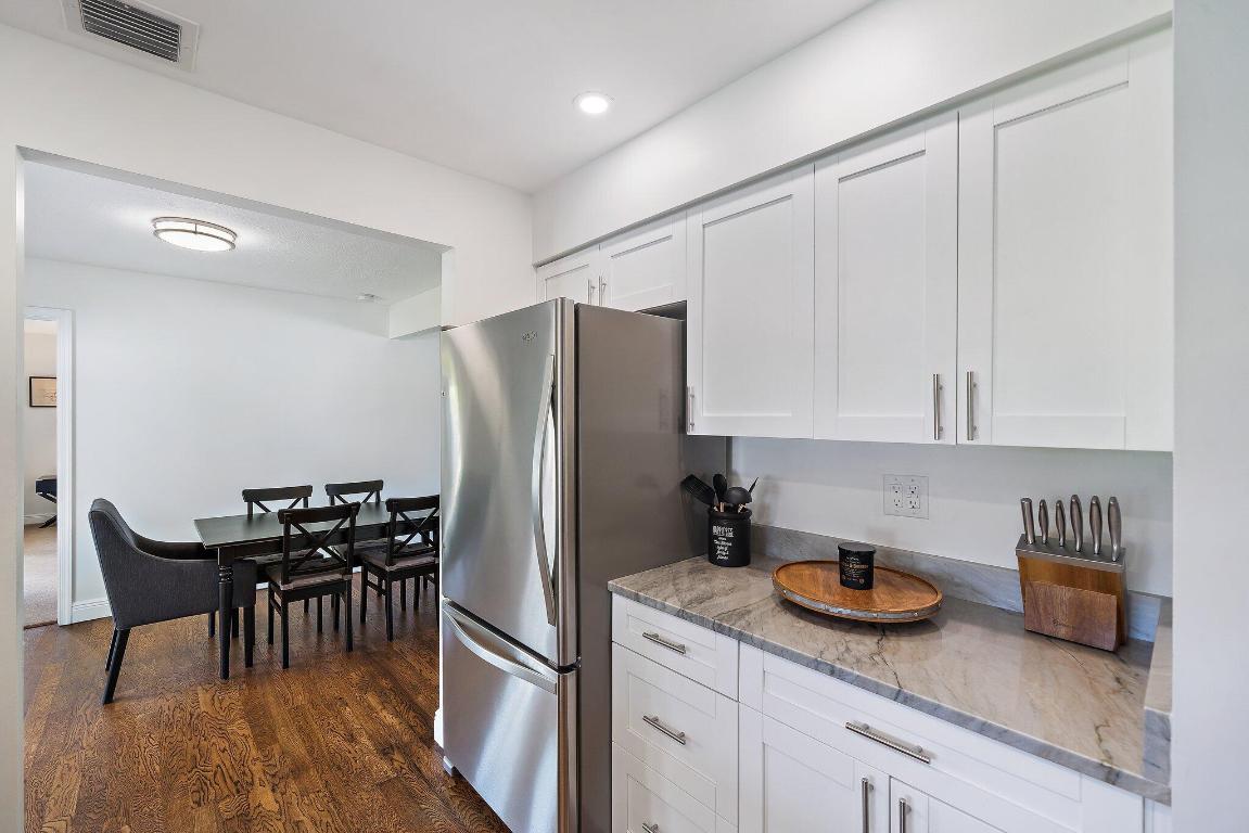 SOUTH SHORE NO 1 OF WELLINGTON - Residential Lease