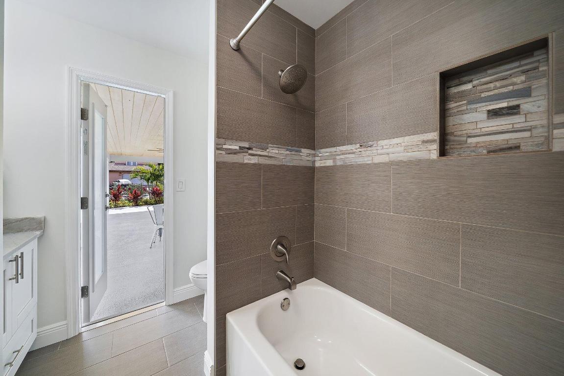 SOUTH SHORE NO 1 OF WELLINGTON - Residential Lease