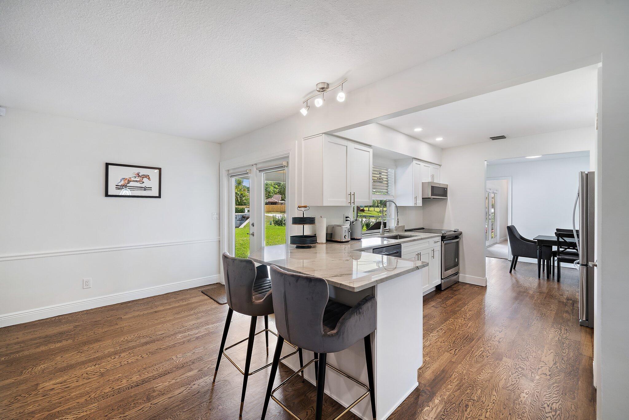 SOUTH SHORE NO 1 OF WELLI - Residential Lease