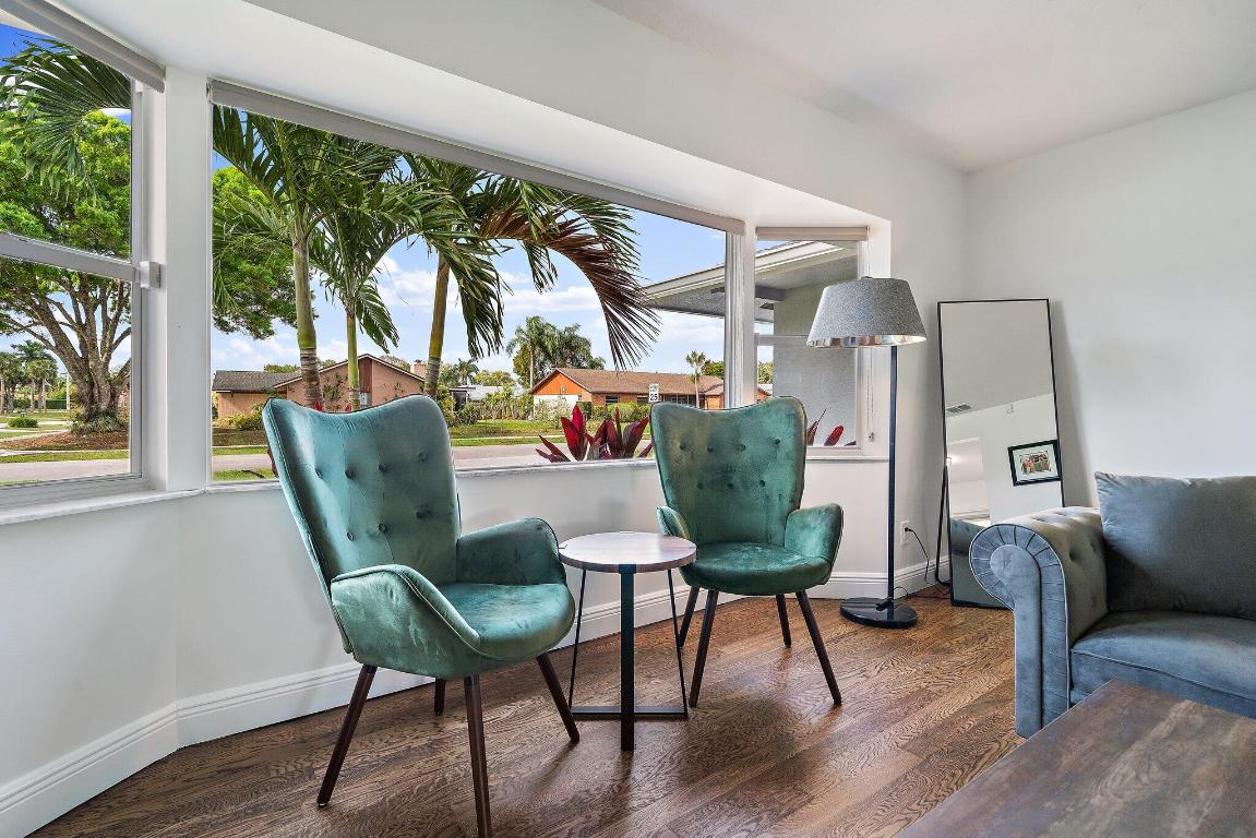 SOUTH SHORE NO 1 OF WELLINGTON - Residential Lease