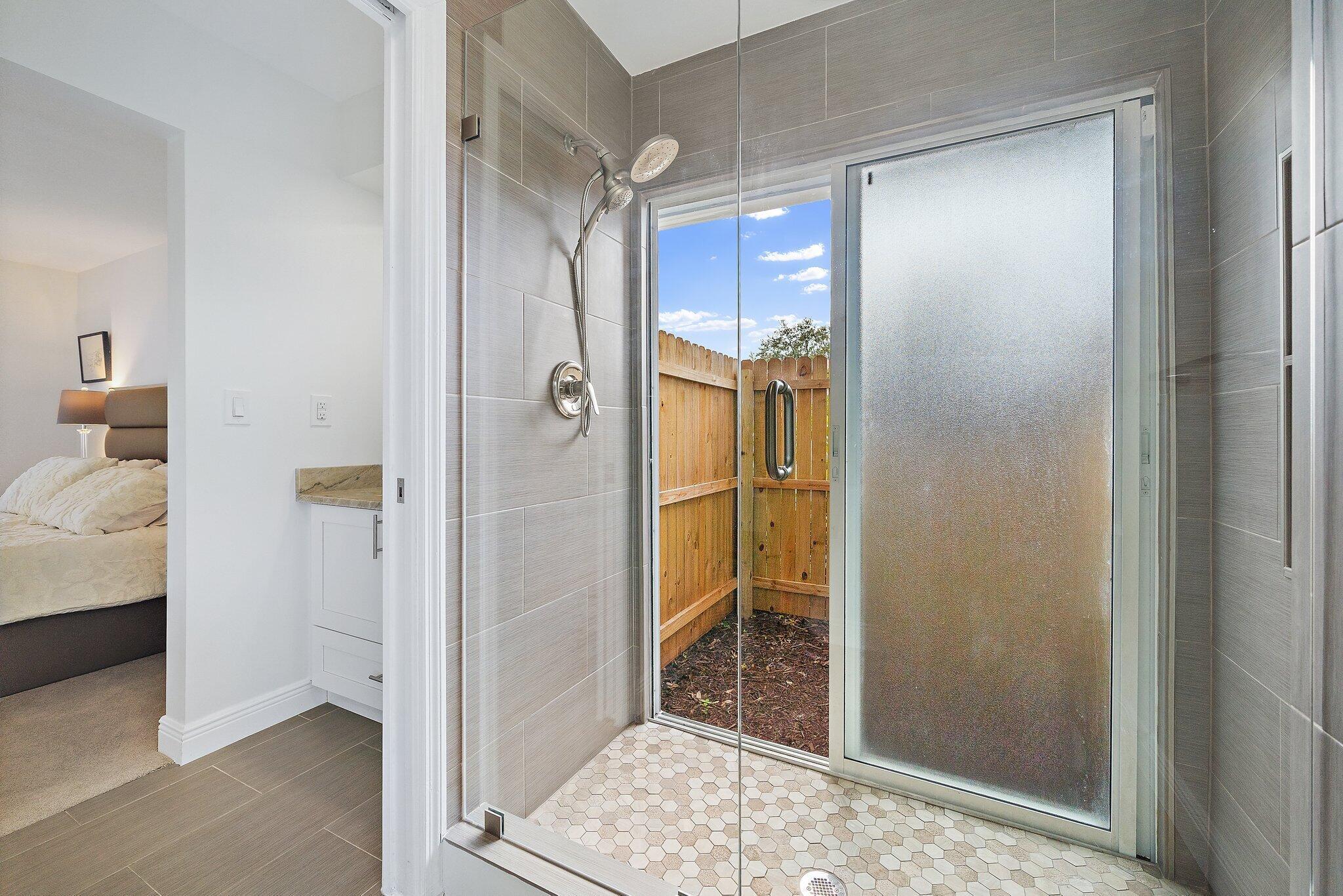 SOUTH SHORE NO 1 OF WELLI - Residential Lease