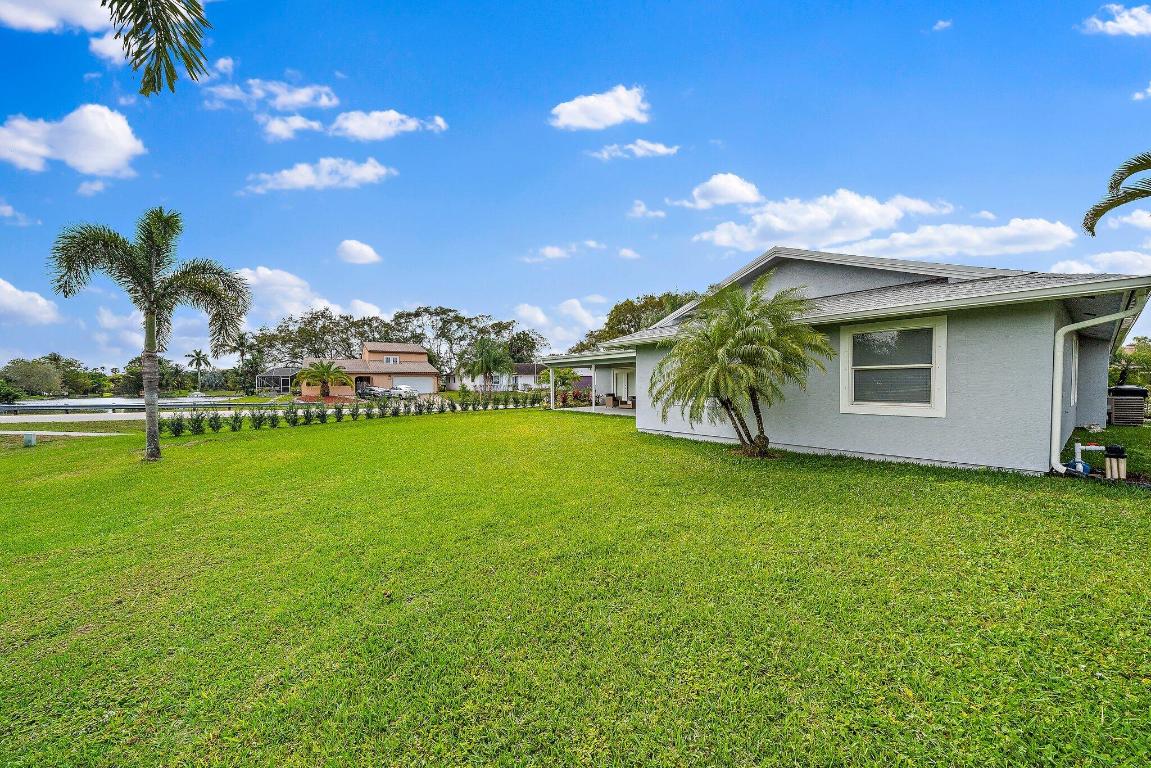 SOUTH SHORE NO 1 OF WELLINGTON - Residential Lease