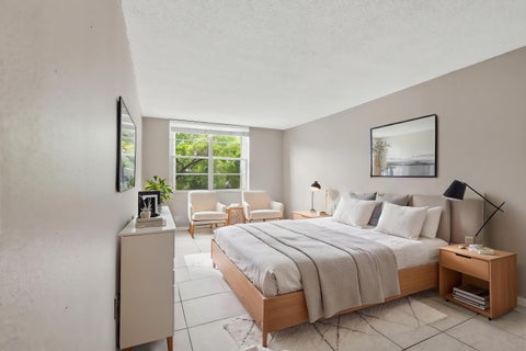 Tiny photo for 9360 Fontainebleau Boulevard #Apt 310, Miami, FL 33172 (MLS # B26036158)