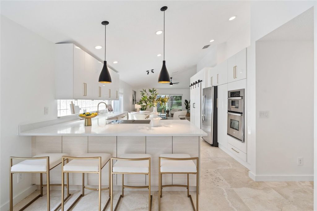 Photo of 600 Anchor Point, Delray Beach, FL 33444 (MLS # F10470682)