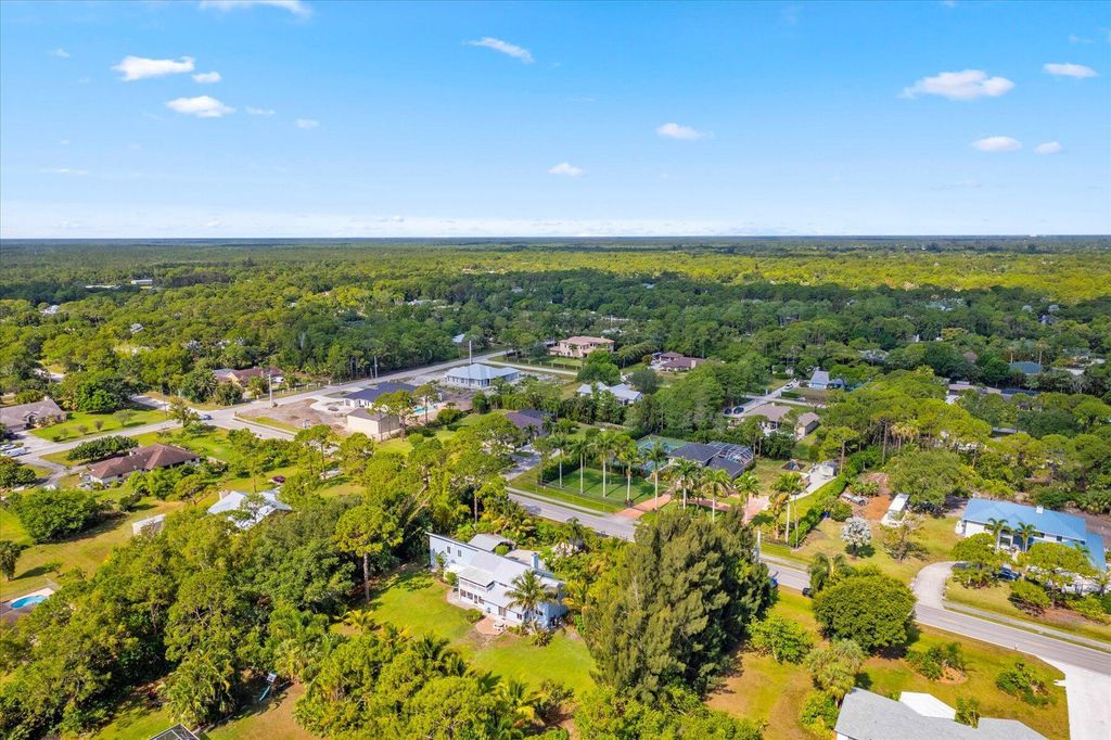 Photo of 15652 75th Avenue N, Palm Beach Gardens, FL 33418 (MLS # R10986222)