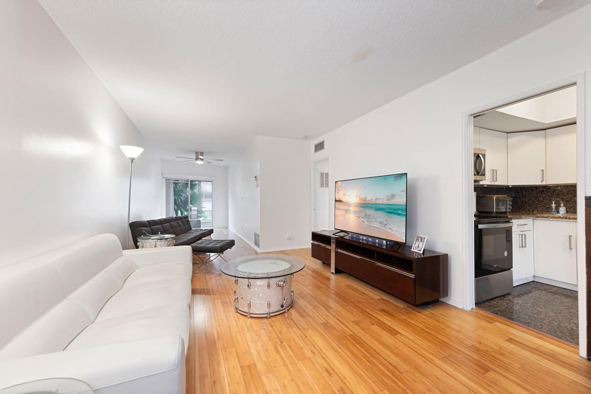 1967 S Ocean Blvd 104