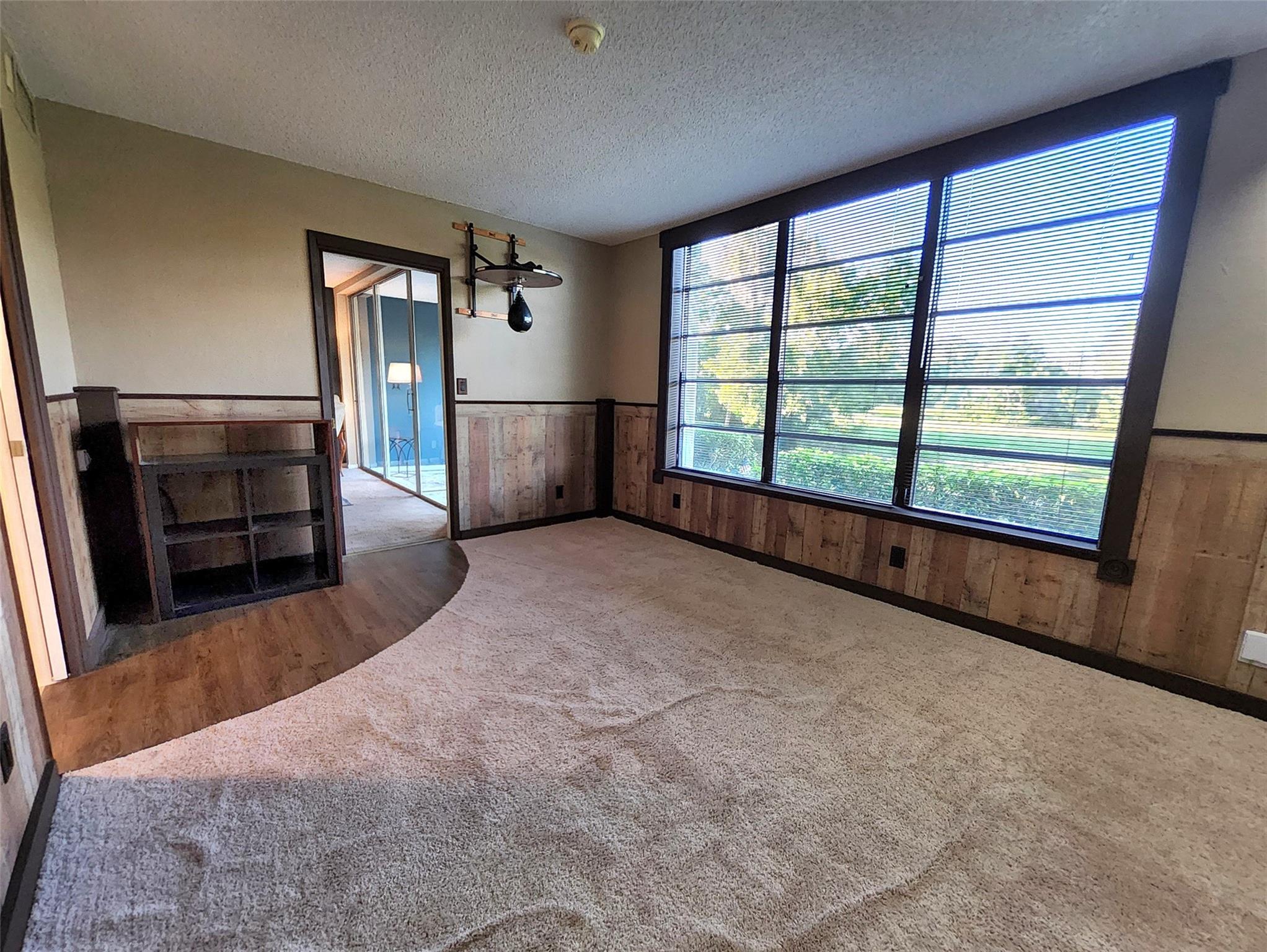 PALM AIRE - Residential