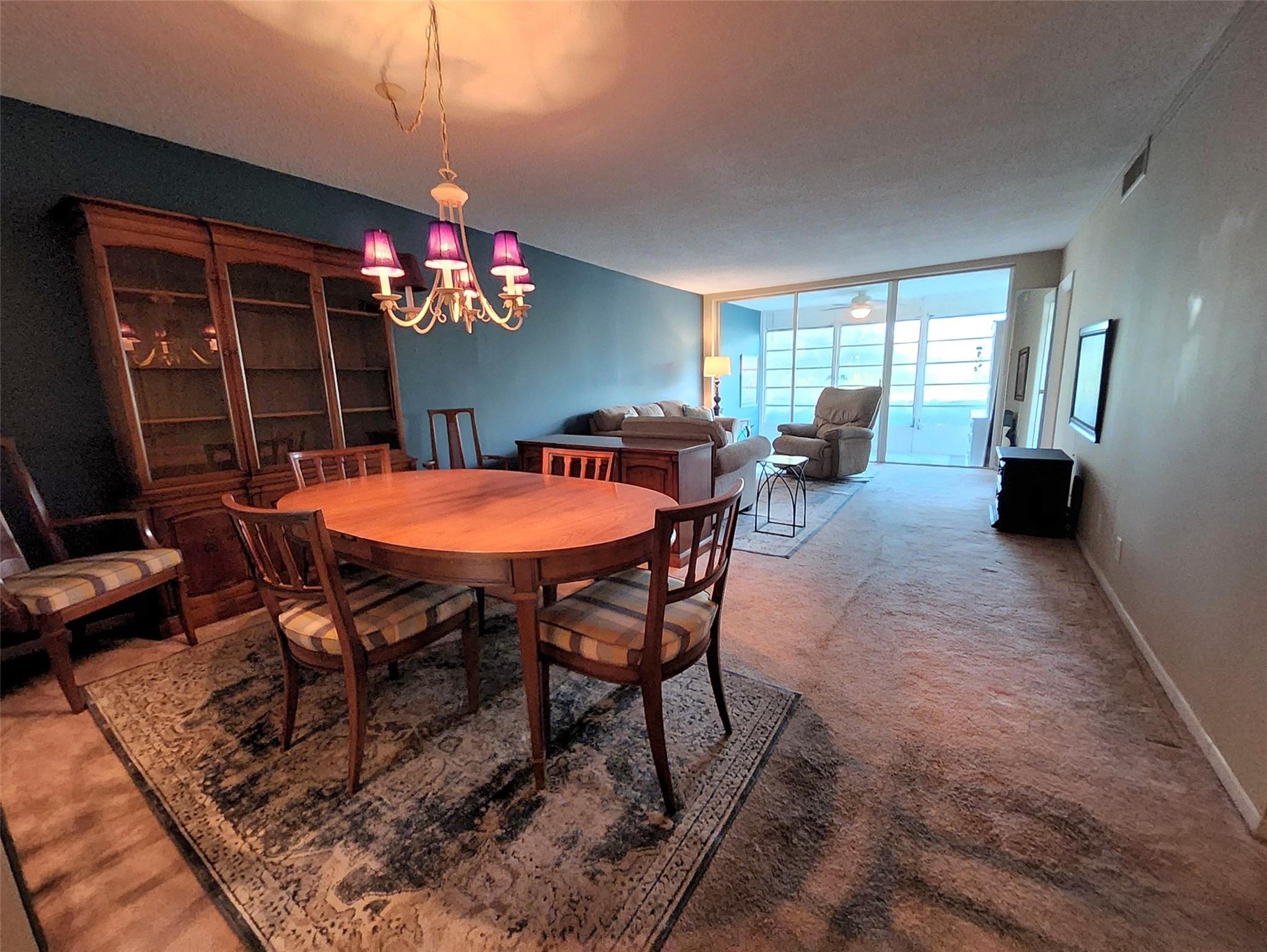 PALM AIRE - Residential