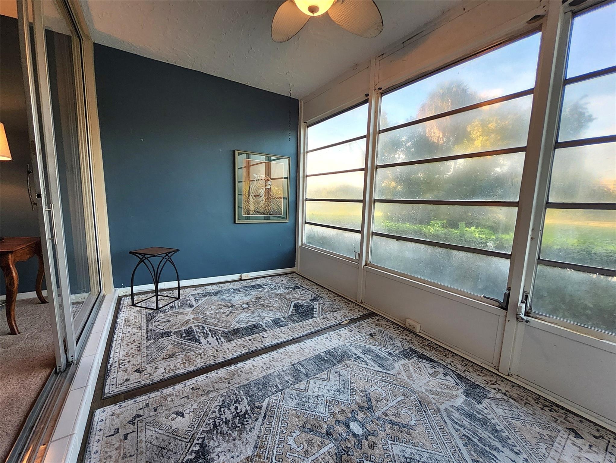 PALM AIRE - Residential