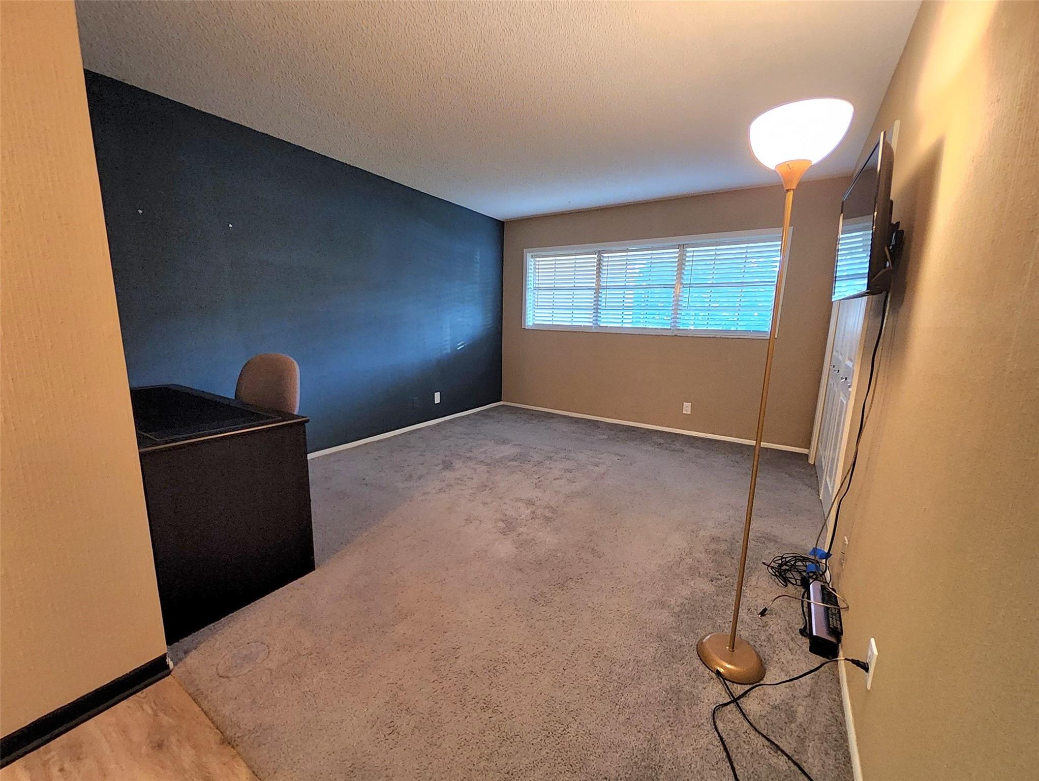 PALM AIRE - Residential