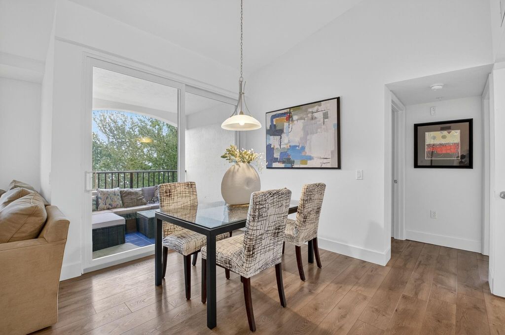 Photo of 224 Villa Circle #224, Boynton Beach, FL 33435 (MLS # F10505946)