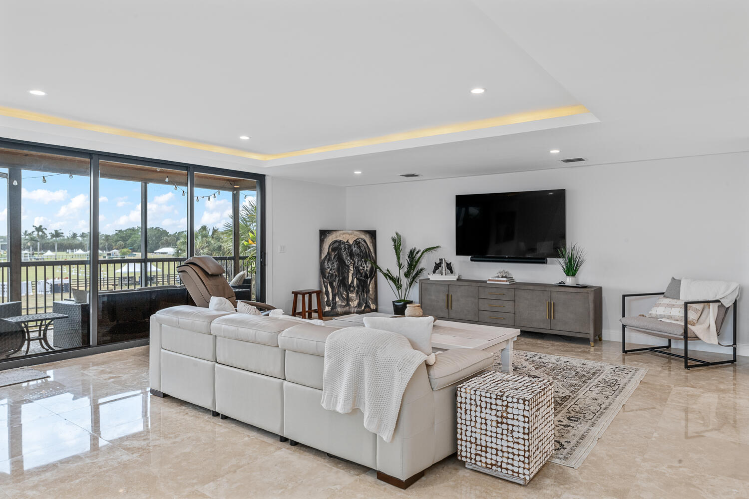 POLO ISLAND CONDO - Residential Lease