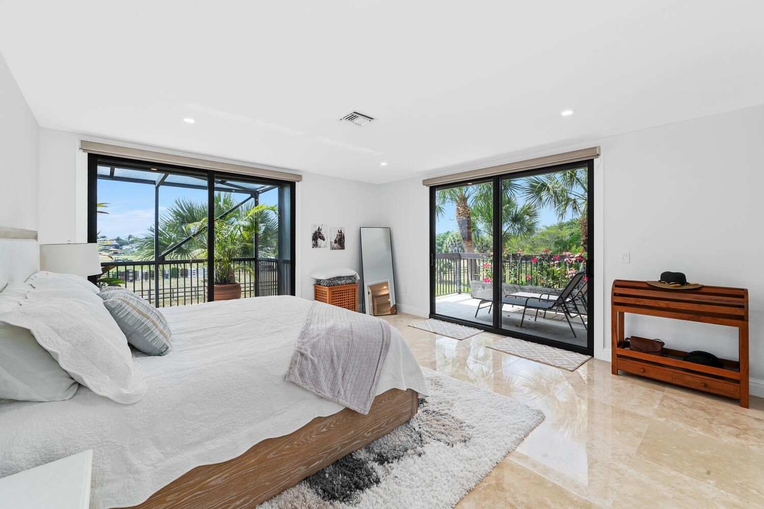 POLO ISLAND CONDO - Residential Lease