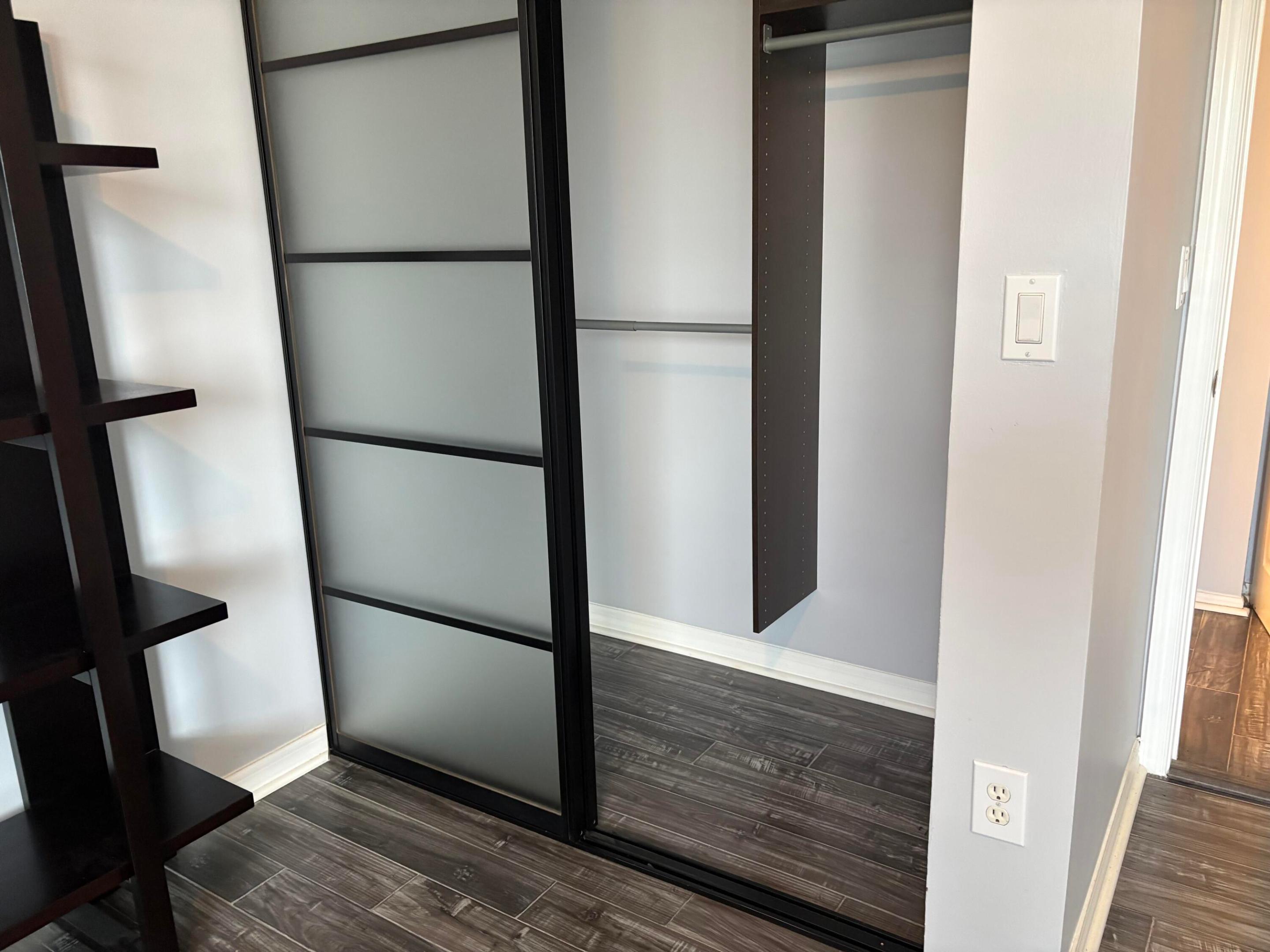 SOUTHAMPTON CONDOMINIUM I - Residential