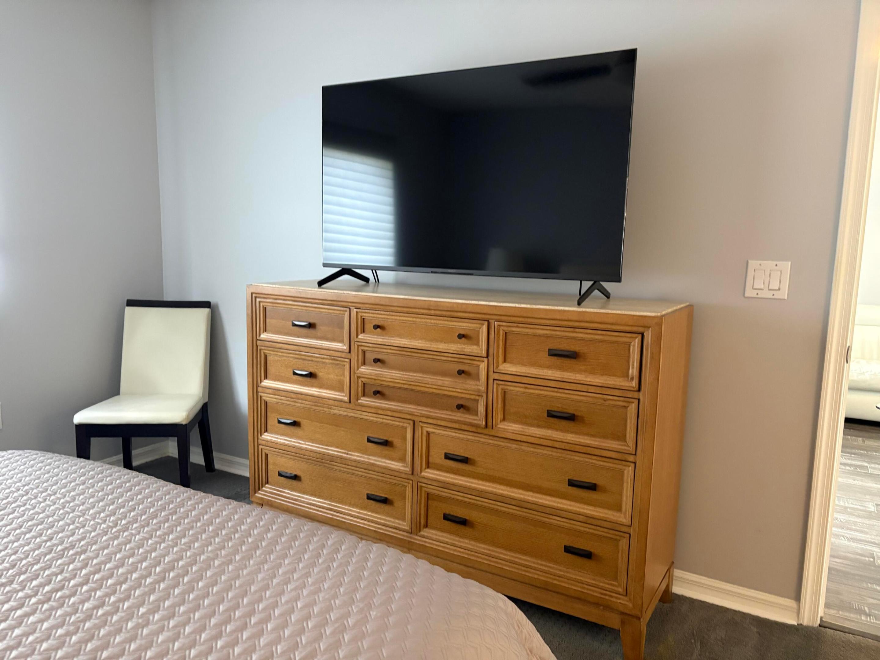 SOUTHAMPTON CONDOMINIUM I - Residential