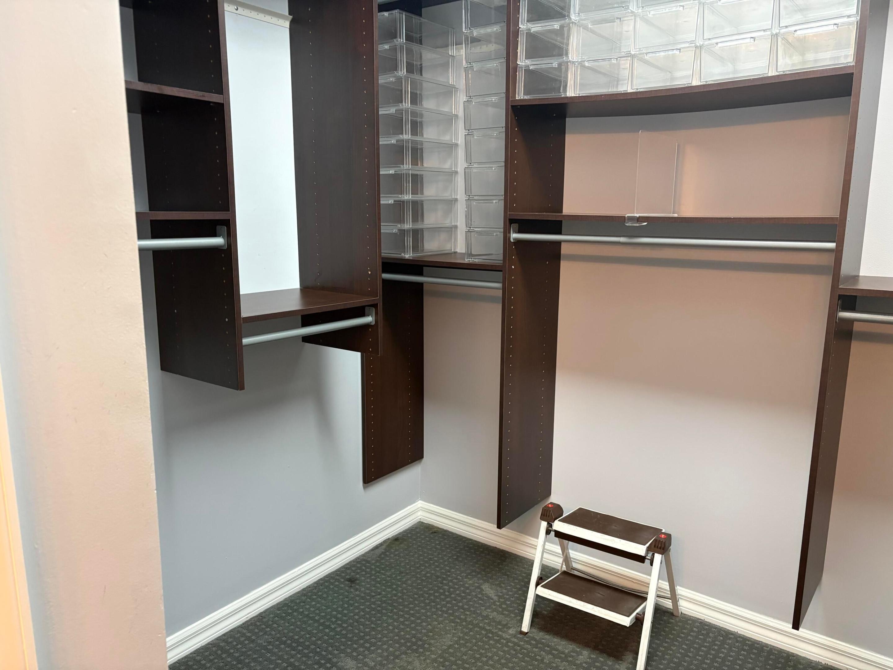 SOUTHAMPTON CONDOMINIUM I - Residential