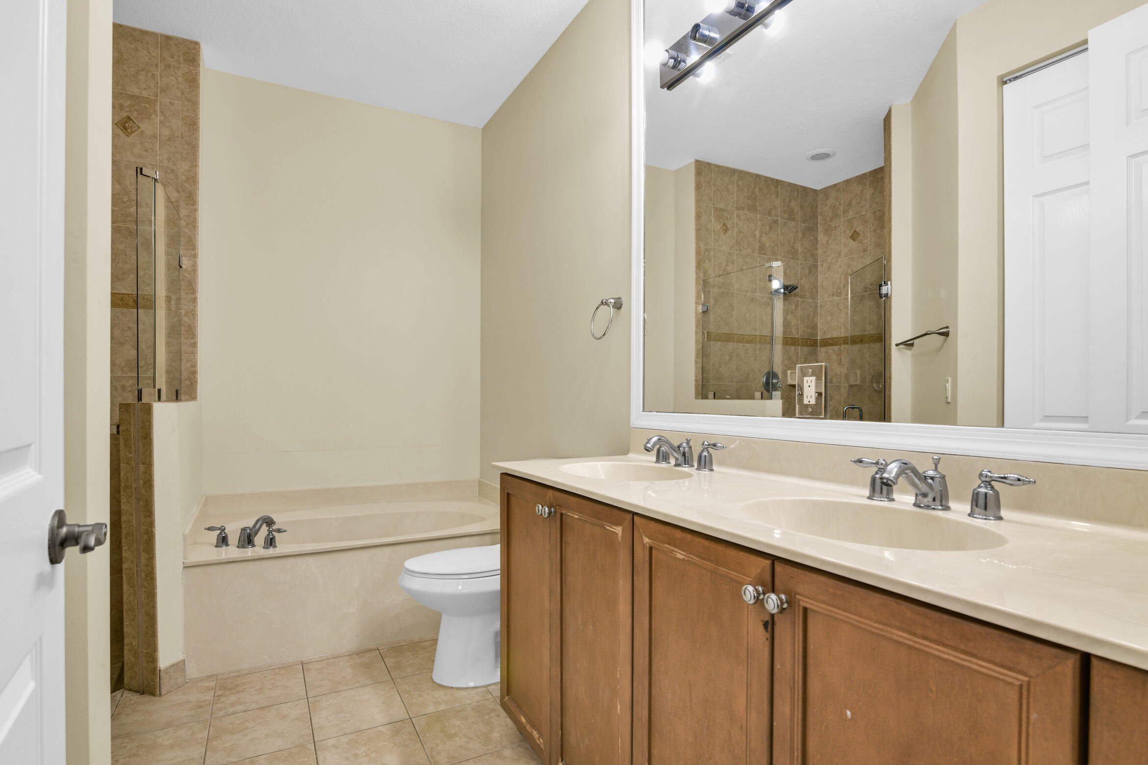 BRIELLA 2 CONDO - Residential